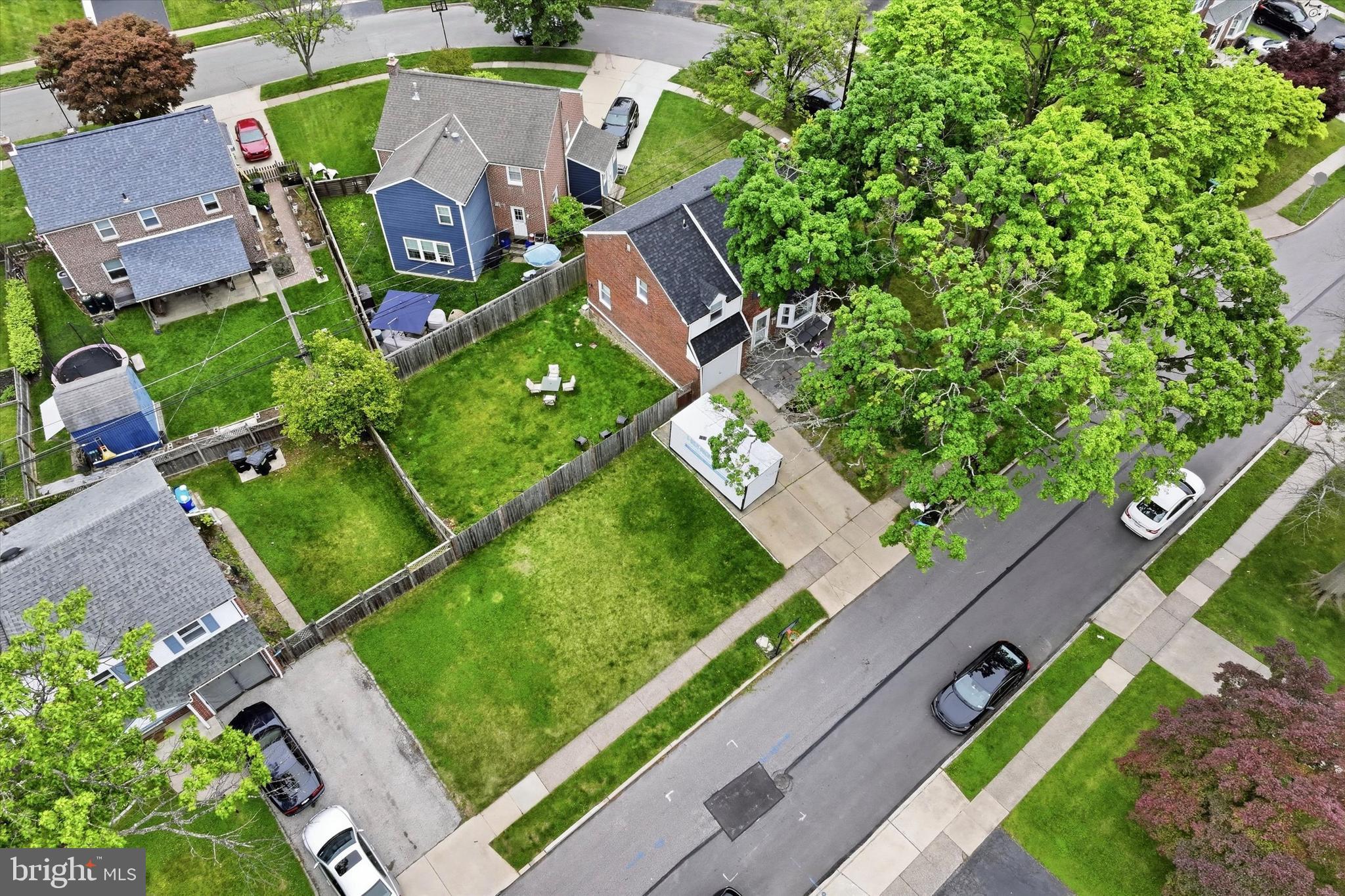 WOODMERE - Residential