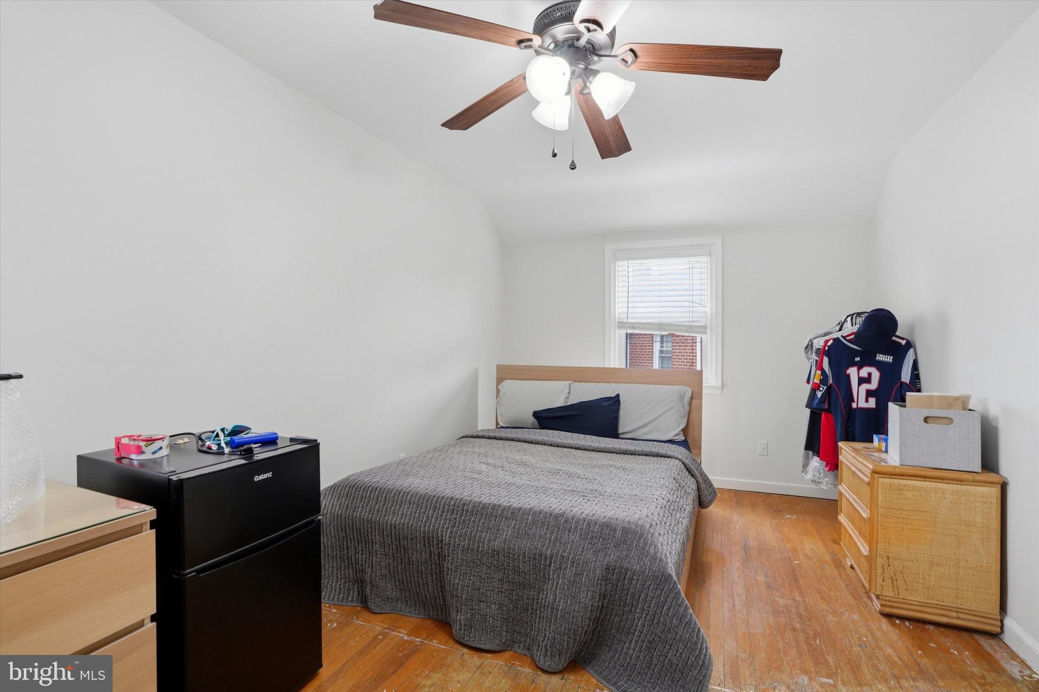 WOODMERE - Residential