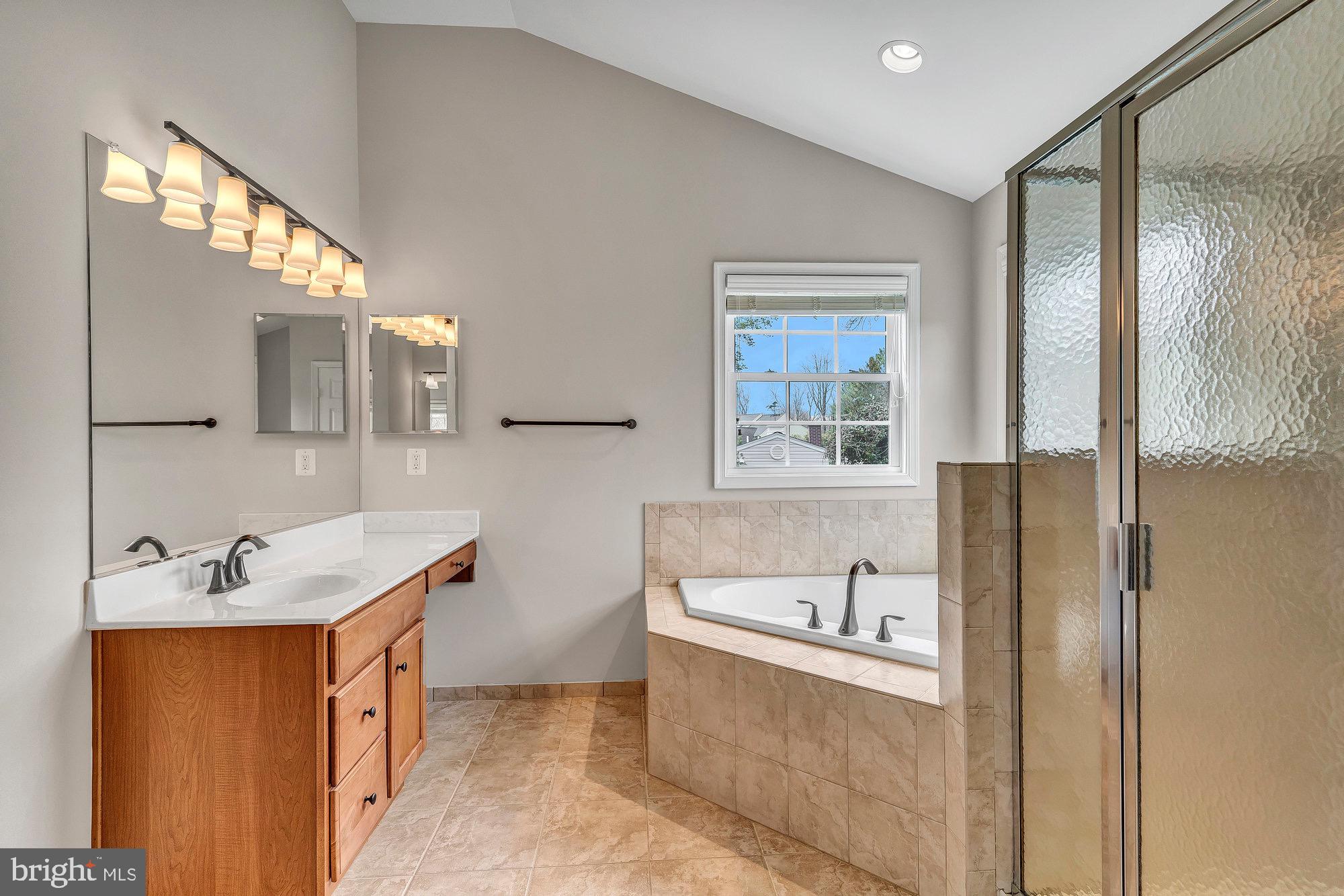 ORCHARD VIEW - Residential