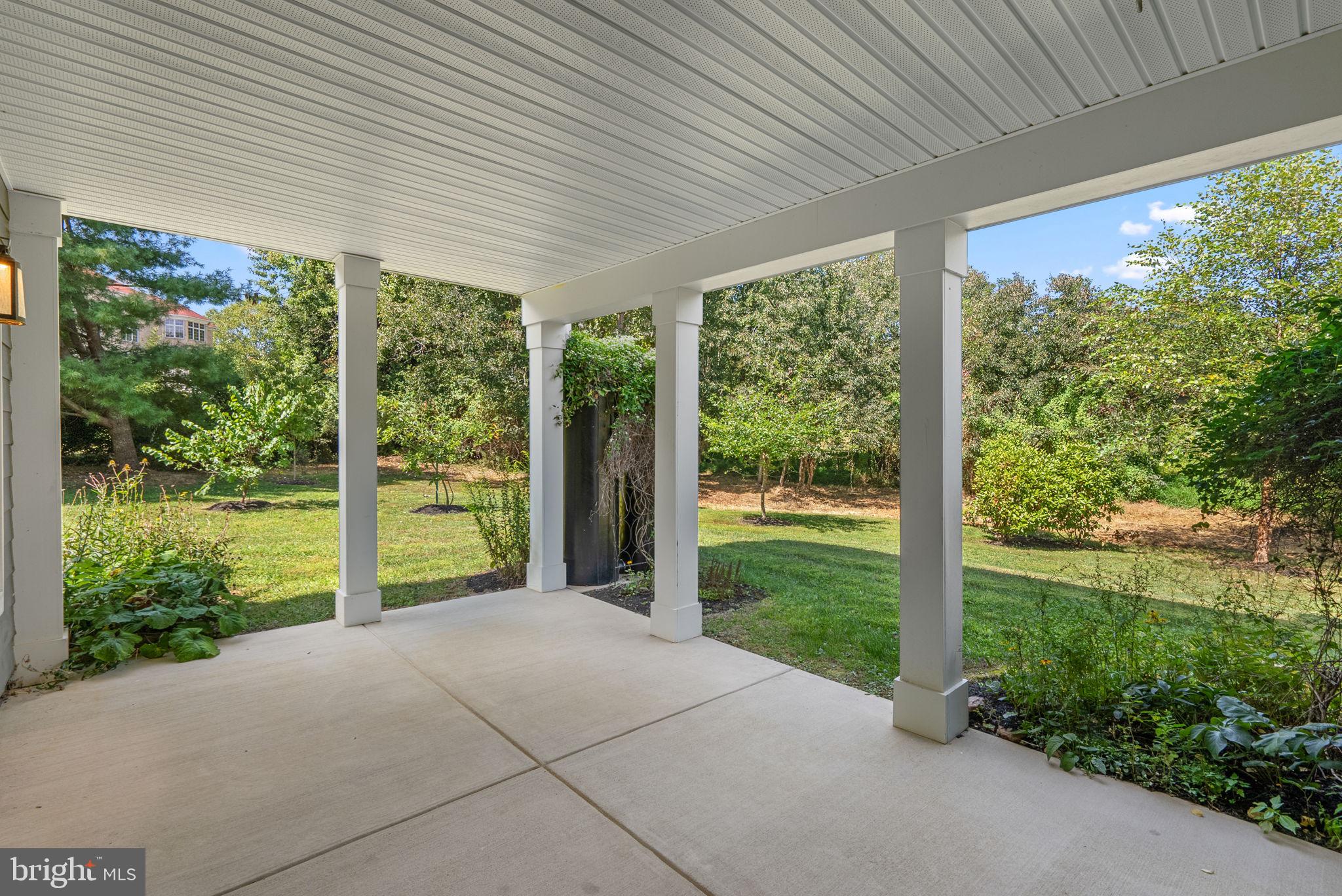 ALLNUTT FARMS ESTATES - Residential