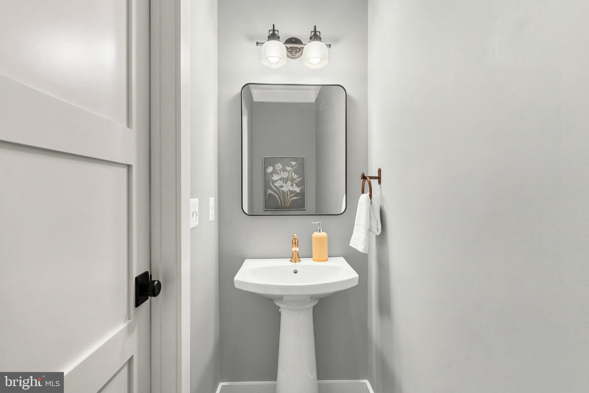 ALLNUTT FARMS ESTATES - Residential