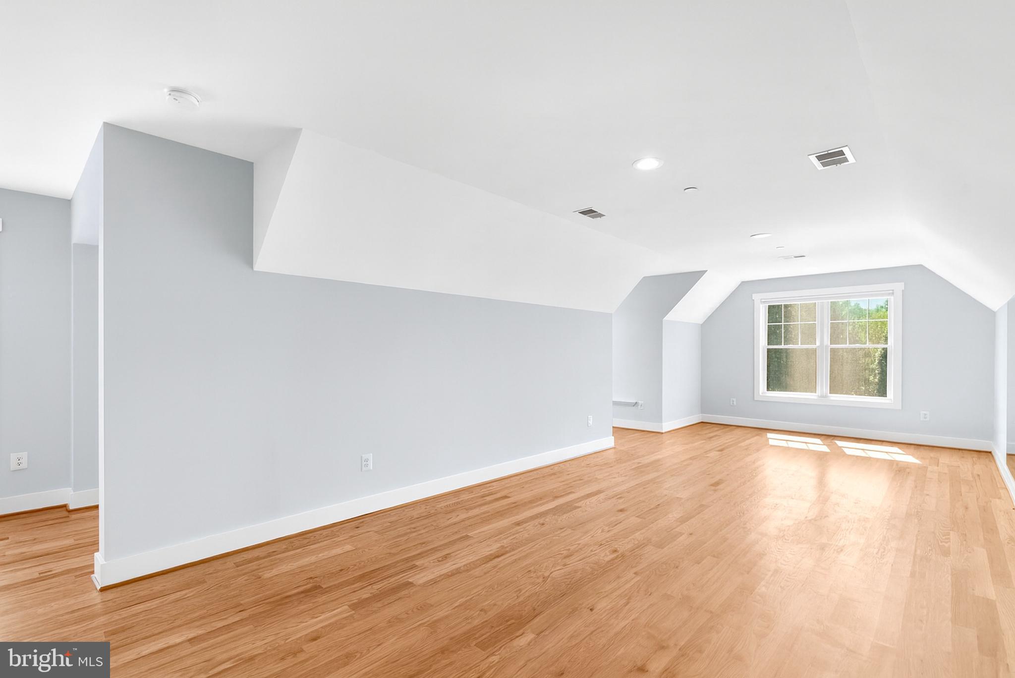 ALLNUTT FARMS ESTATES - Residential