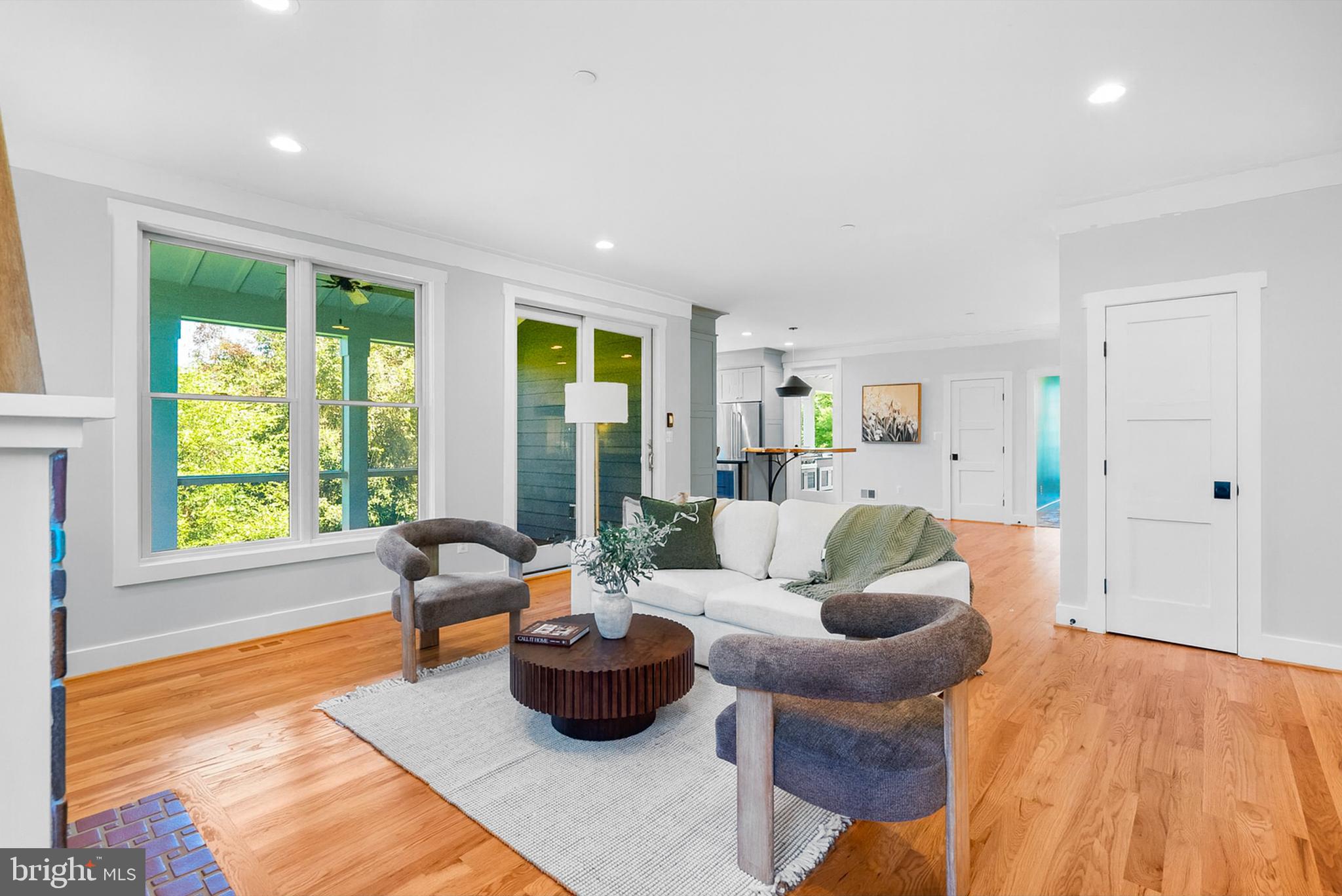 ALLNUTT FARMS ESTATES - Residential