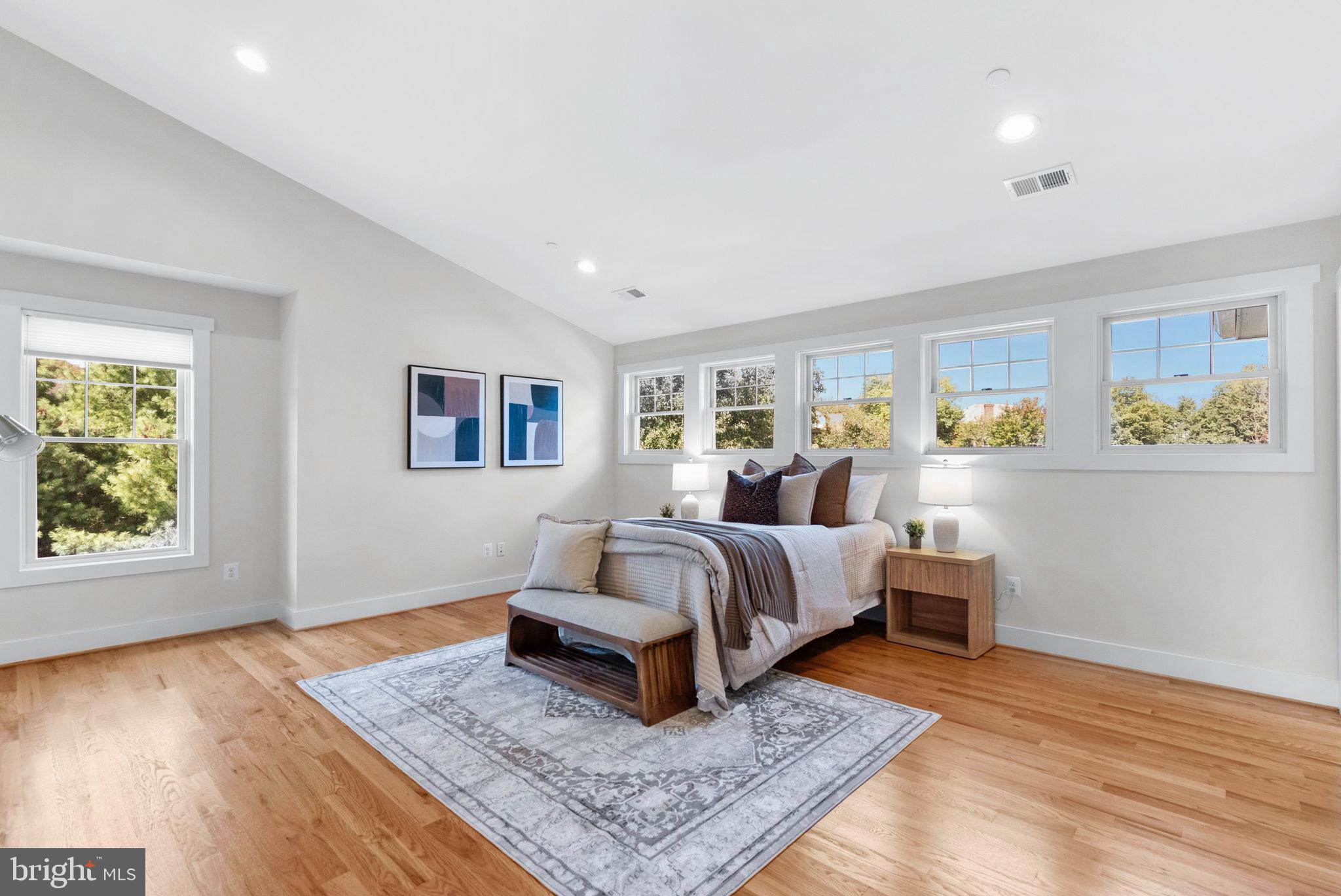 ALLNUTT FARMS ESTATES - Residential