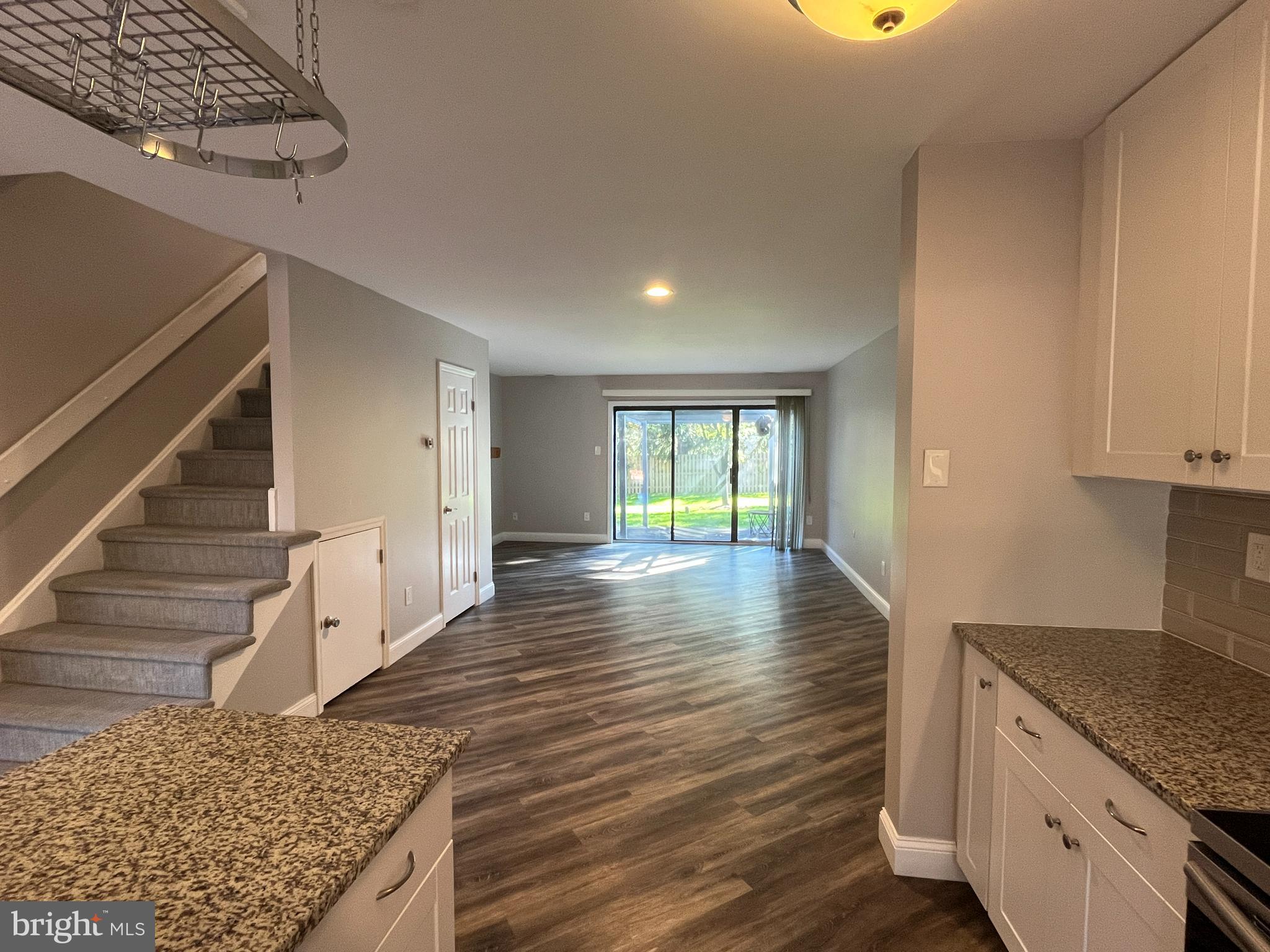 LANDMARK - Residential Lease