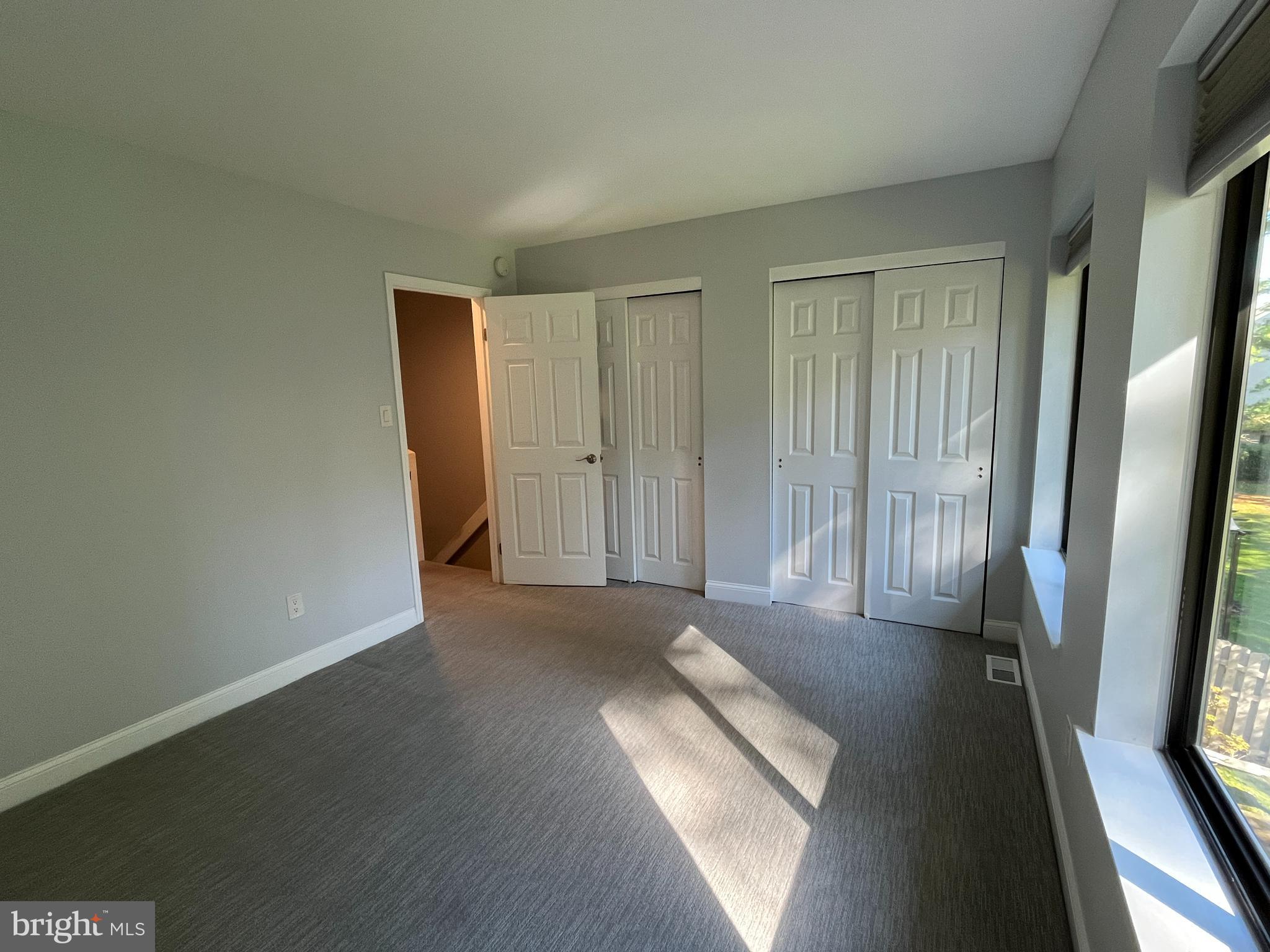 LANDMARK - Residential Lease