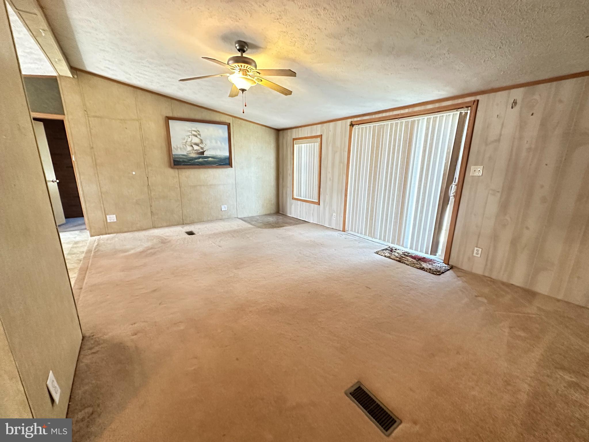 WHITE HOUSE BEACH - Residential