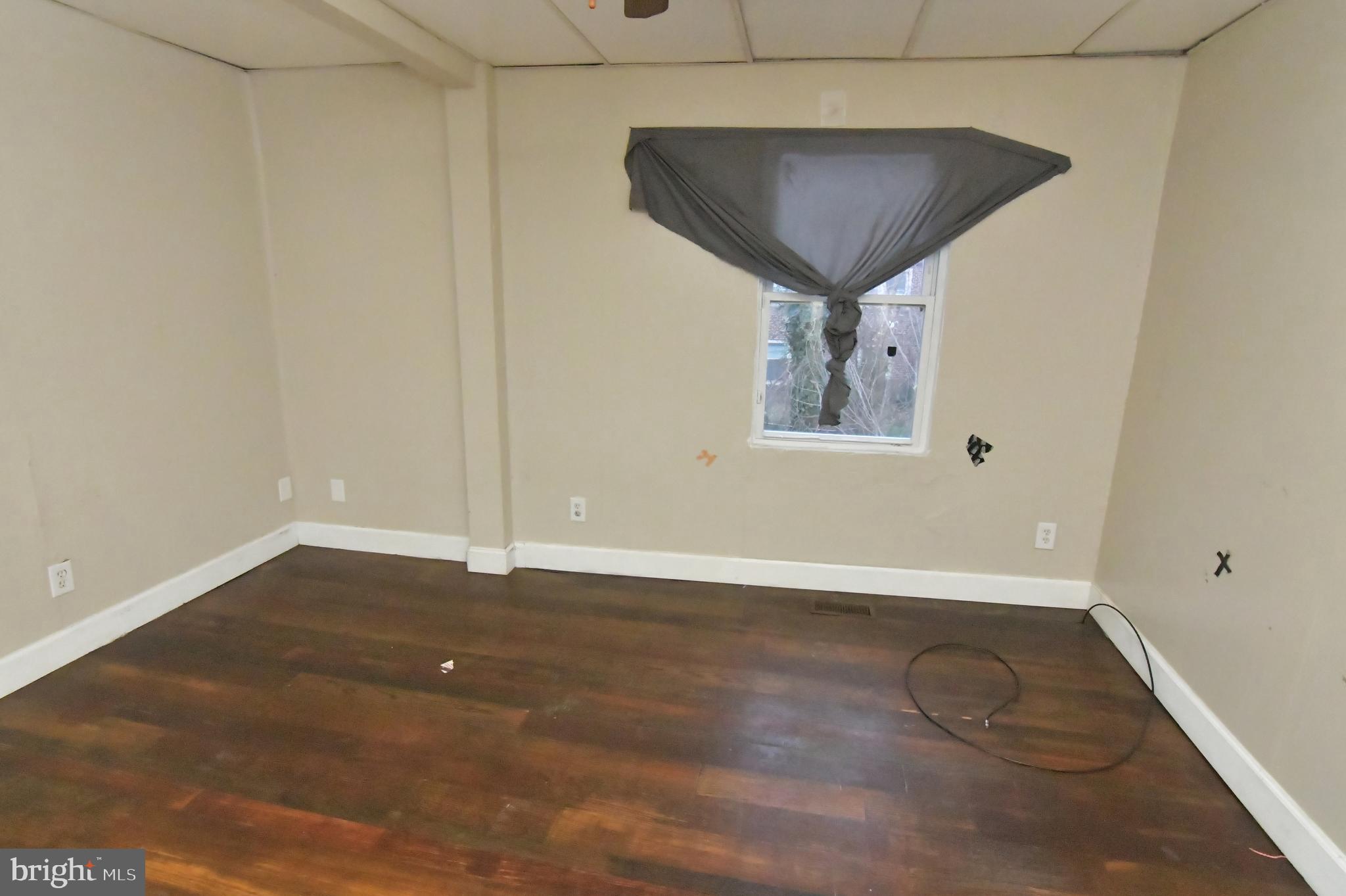 MARTINSBURG CITY - Residential