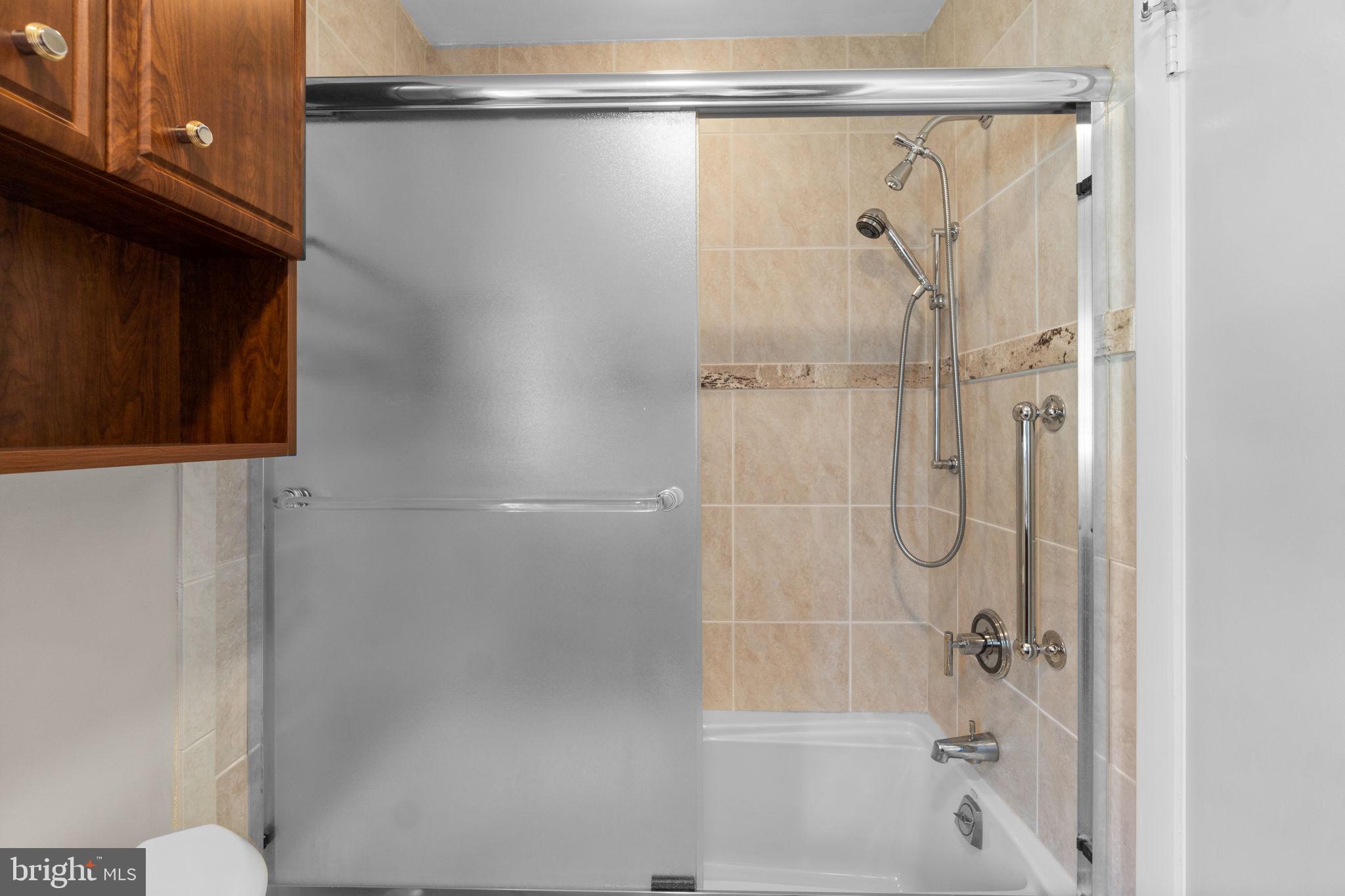 CHARTLEY NORTH - Residential