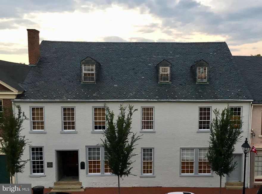 1 bedroom 1 bath apartment located on William Street in downtown Fredericksburg. Prime location in the middle of "Restaurant Row". Recently renovated with ceramic tile, wood laminate floors, and newer appliances. Hand-hewn beams and exposed brick give apartment loads of character. Third floor location (no elevator), no parking, no laundry on site. Tenant occupied, pictures taken before Tenant moved in. $20 FilterEasy fee added to rent for monthly delivery of HVAC filters.