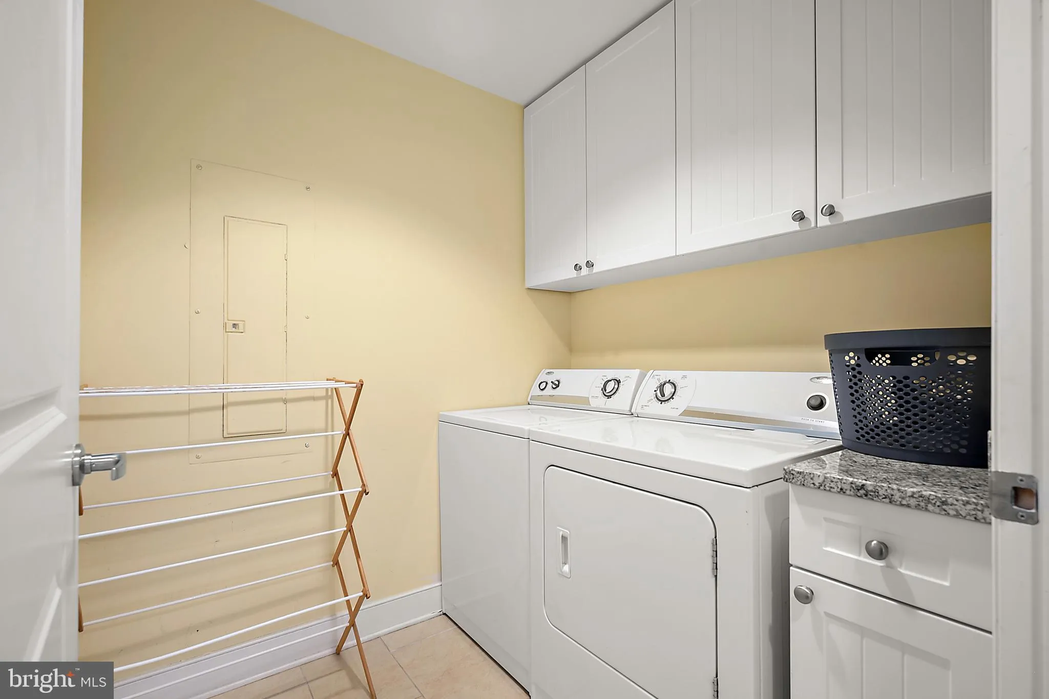 Ocean City, Maryland 21842, United States, 3 Bedrooms Bedrooms, ,3 BathroomsBathrooms,Residential,Coming Soon,233407