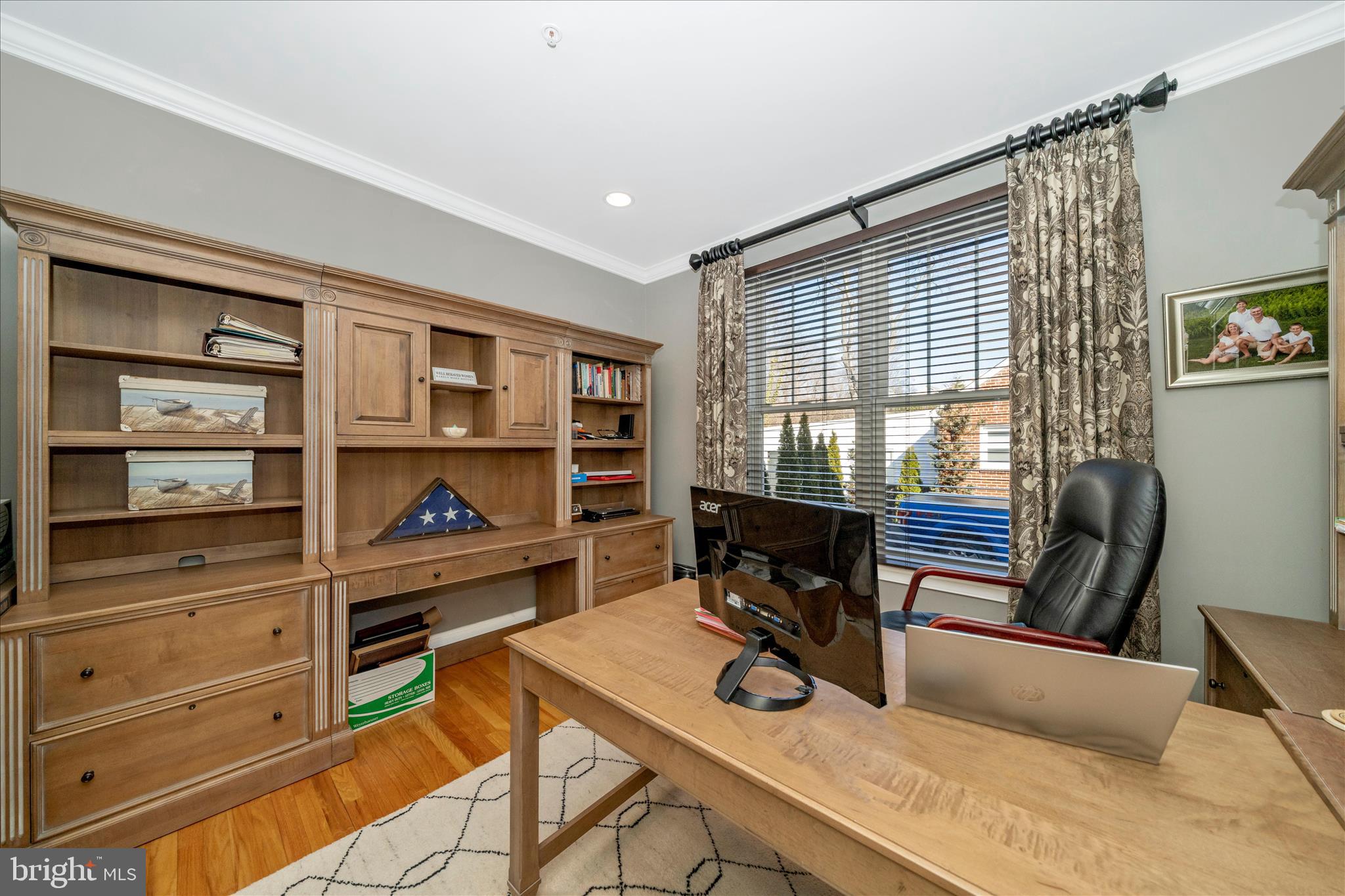 LONE OAK - Residential