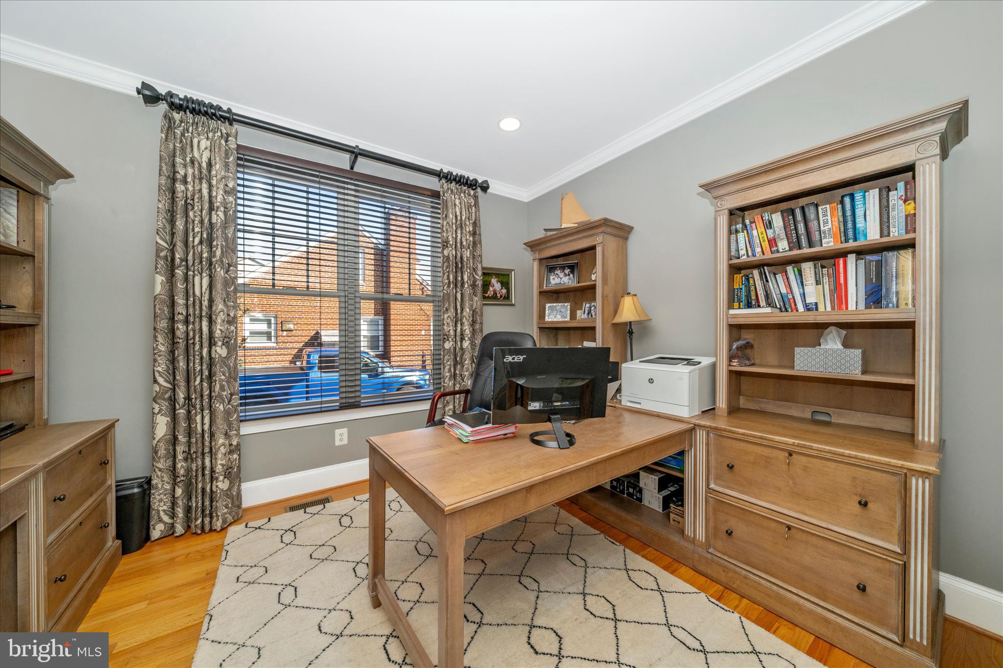 LONE OAK - Residential