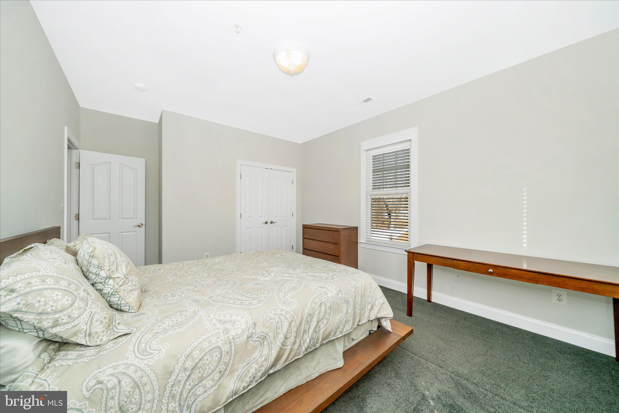 LONE OAK - Residential