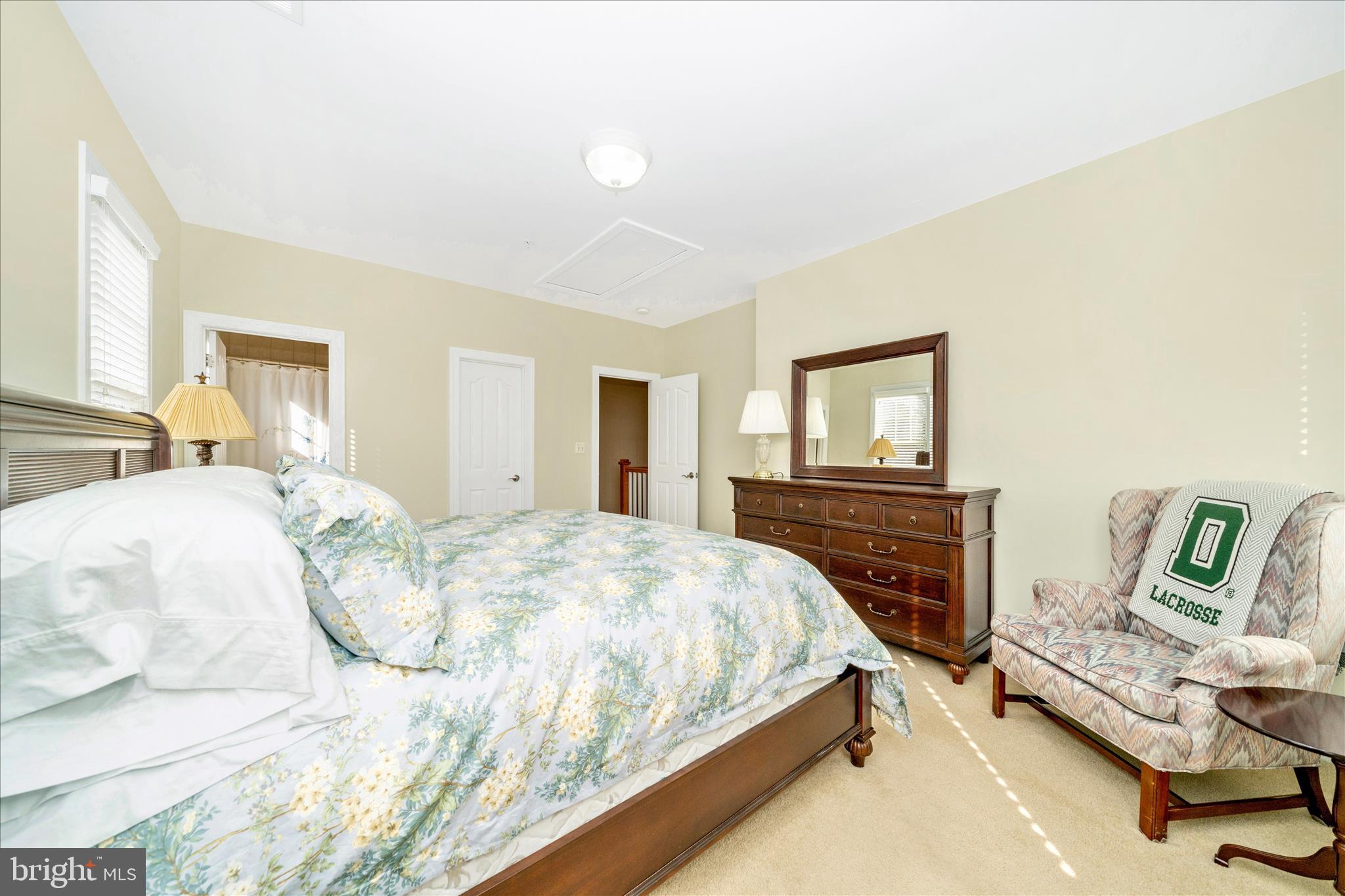 LONE OAK - Residential