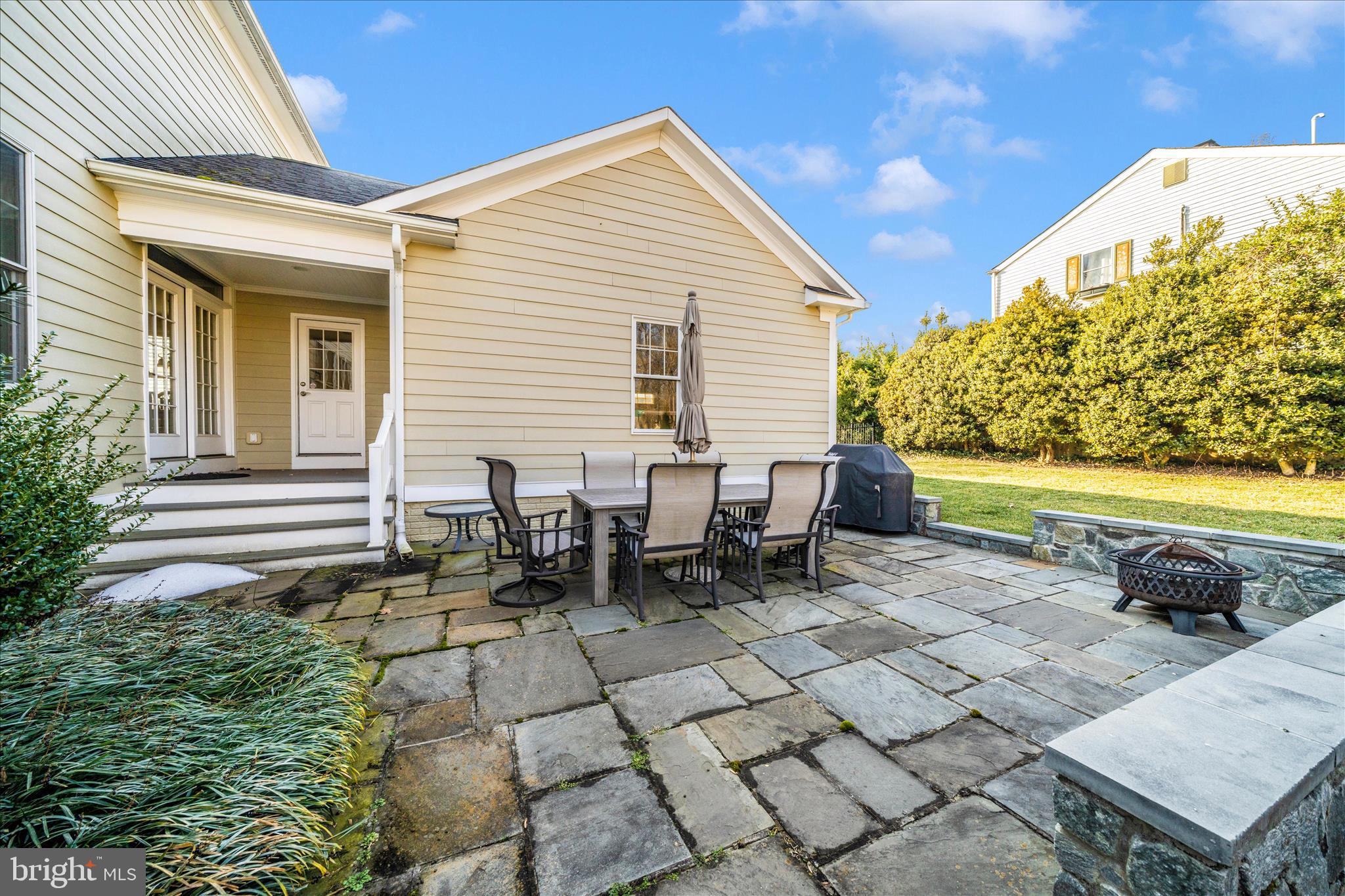 LONE OAK - Residential