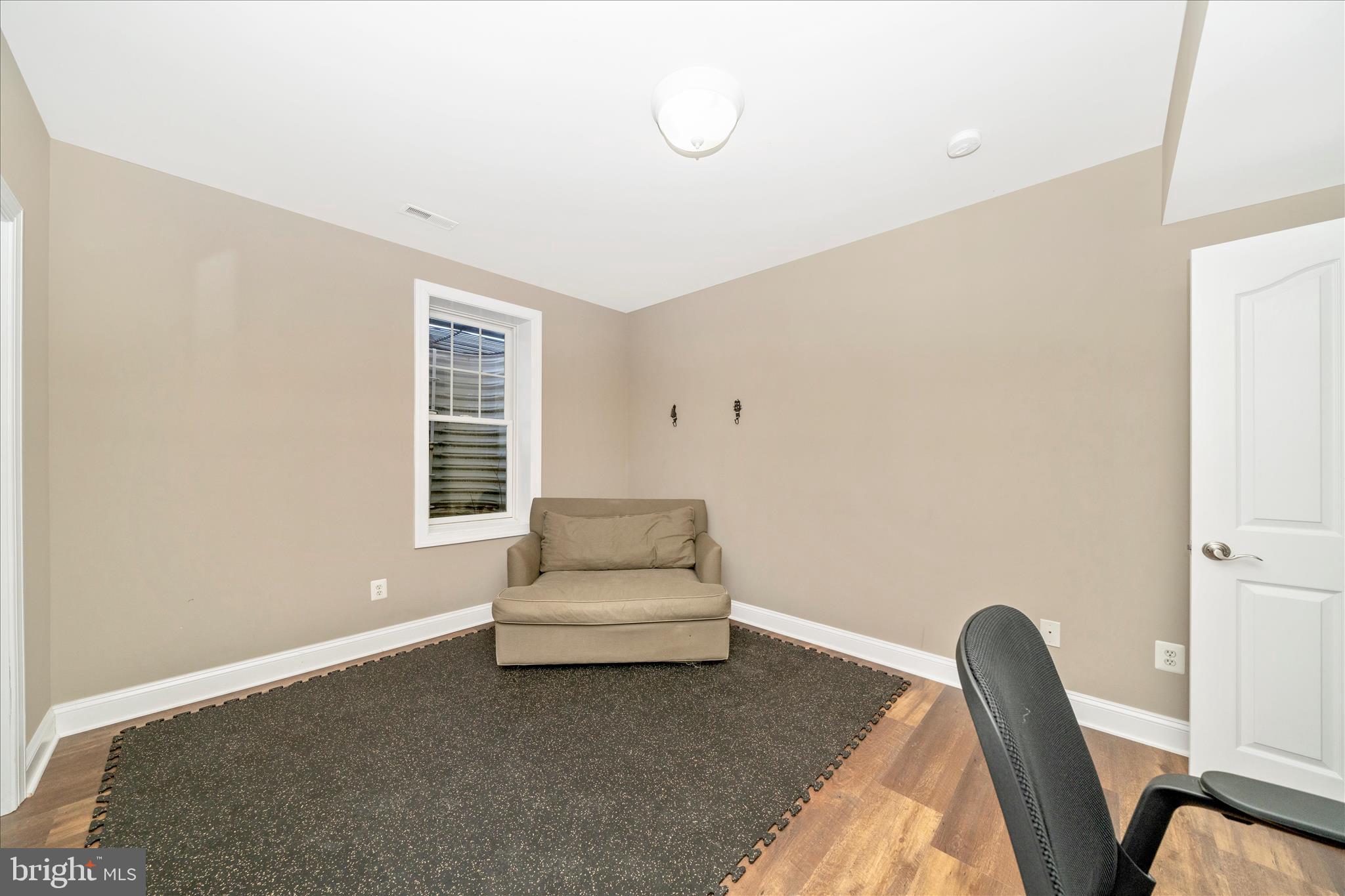 LONE OAK - Residential