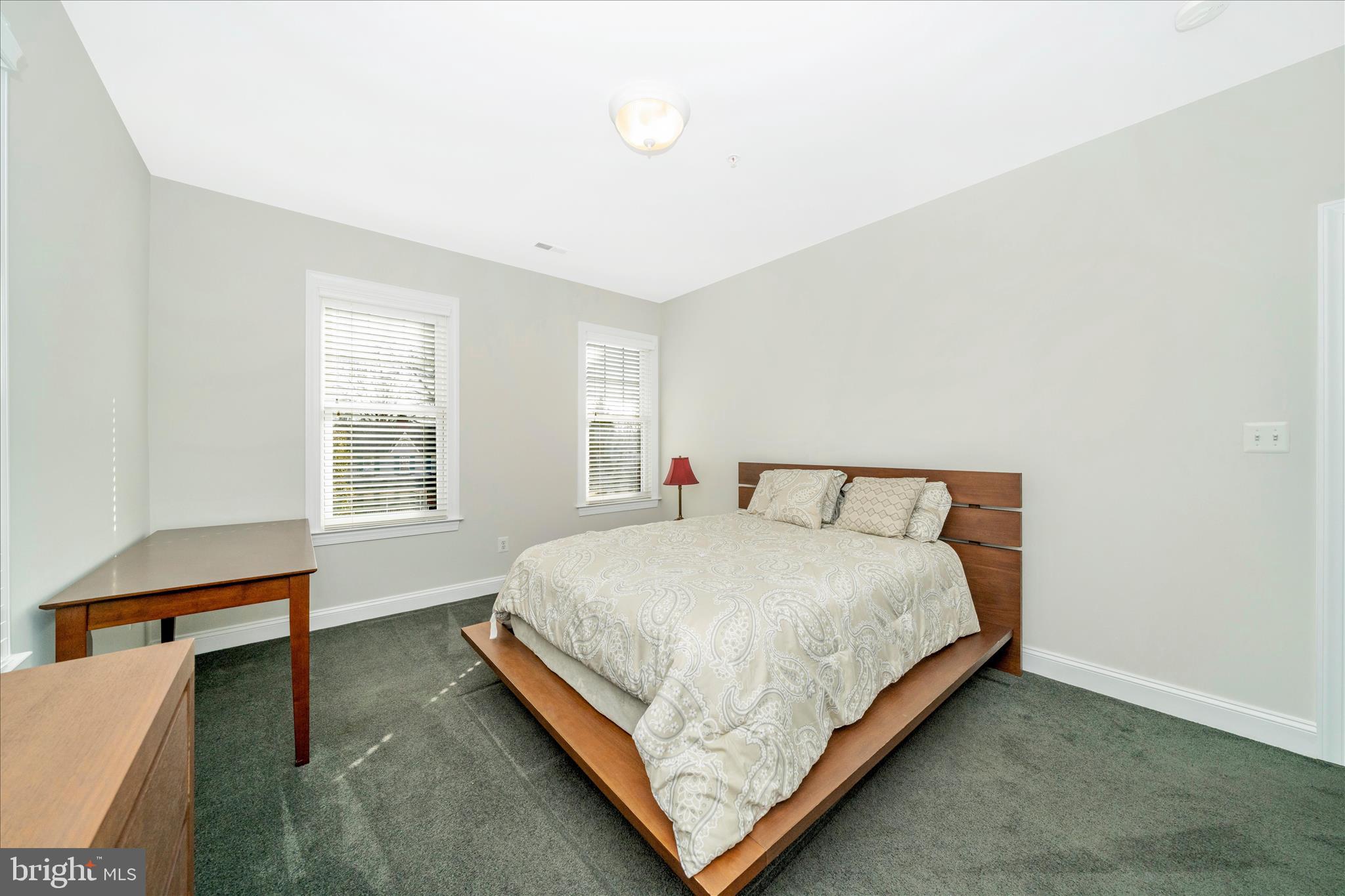 LONE OAK - Residential