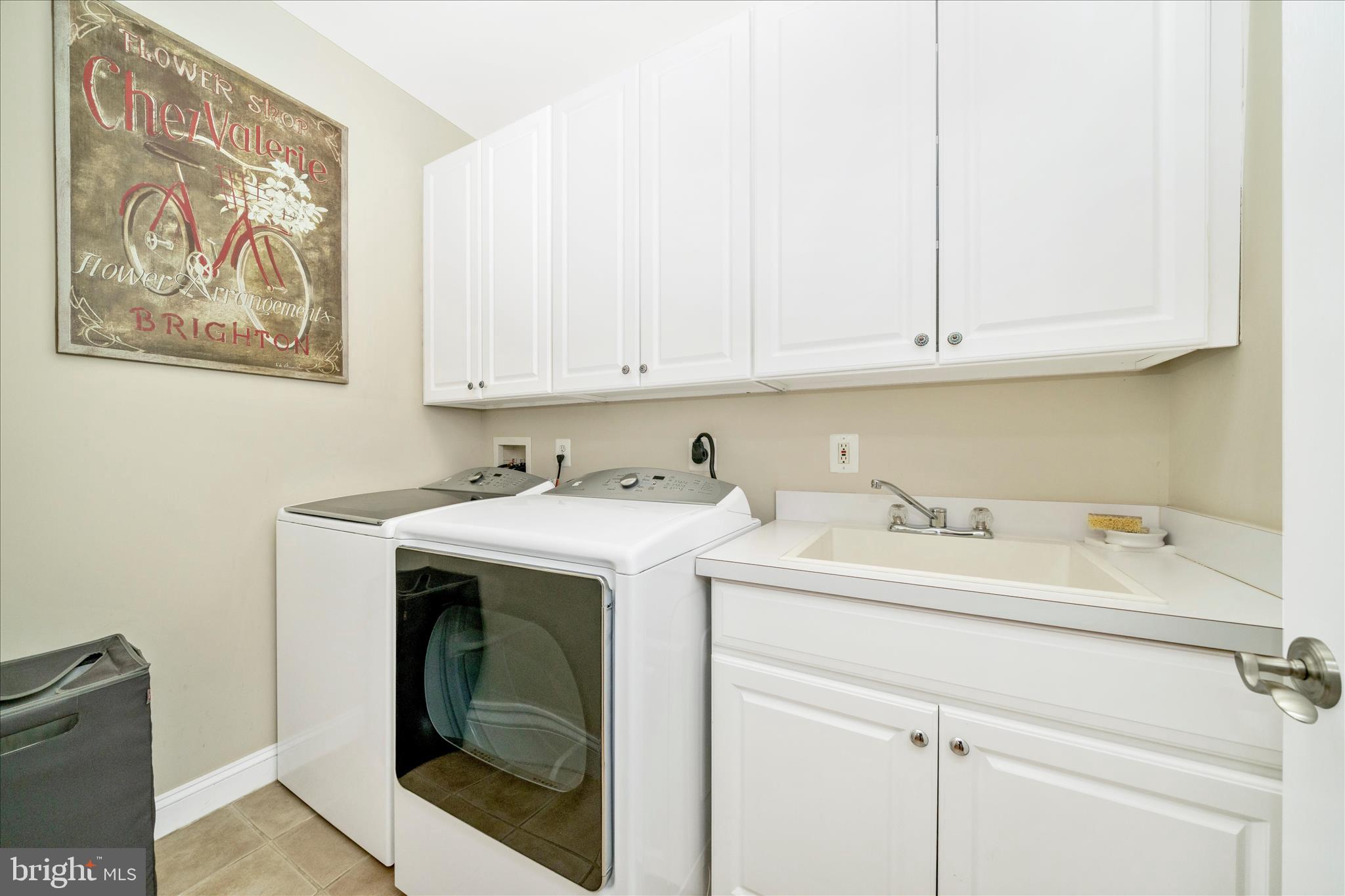 LONE OAK - Residential