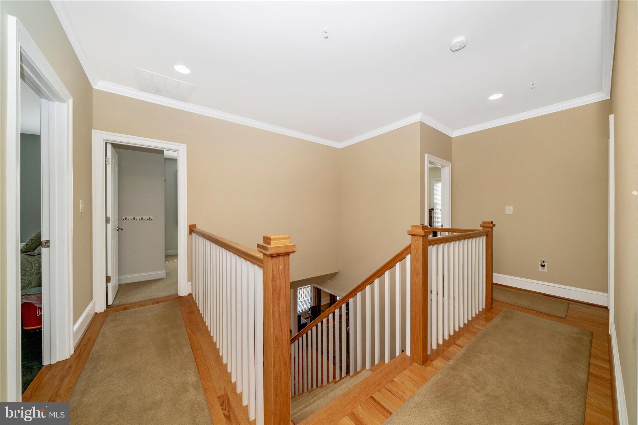 LONE OAK - Residential