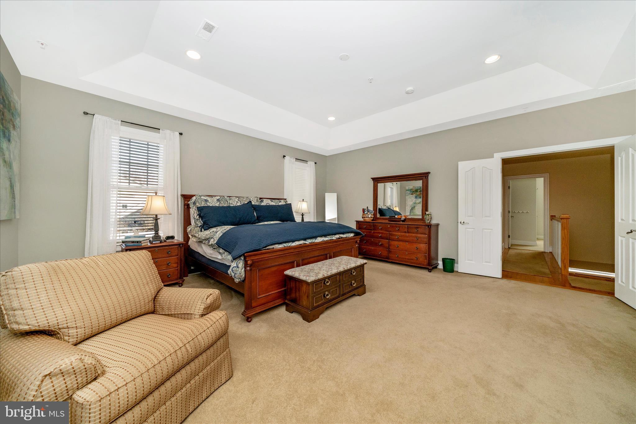 LONE OAK - Residential