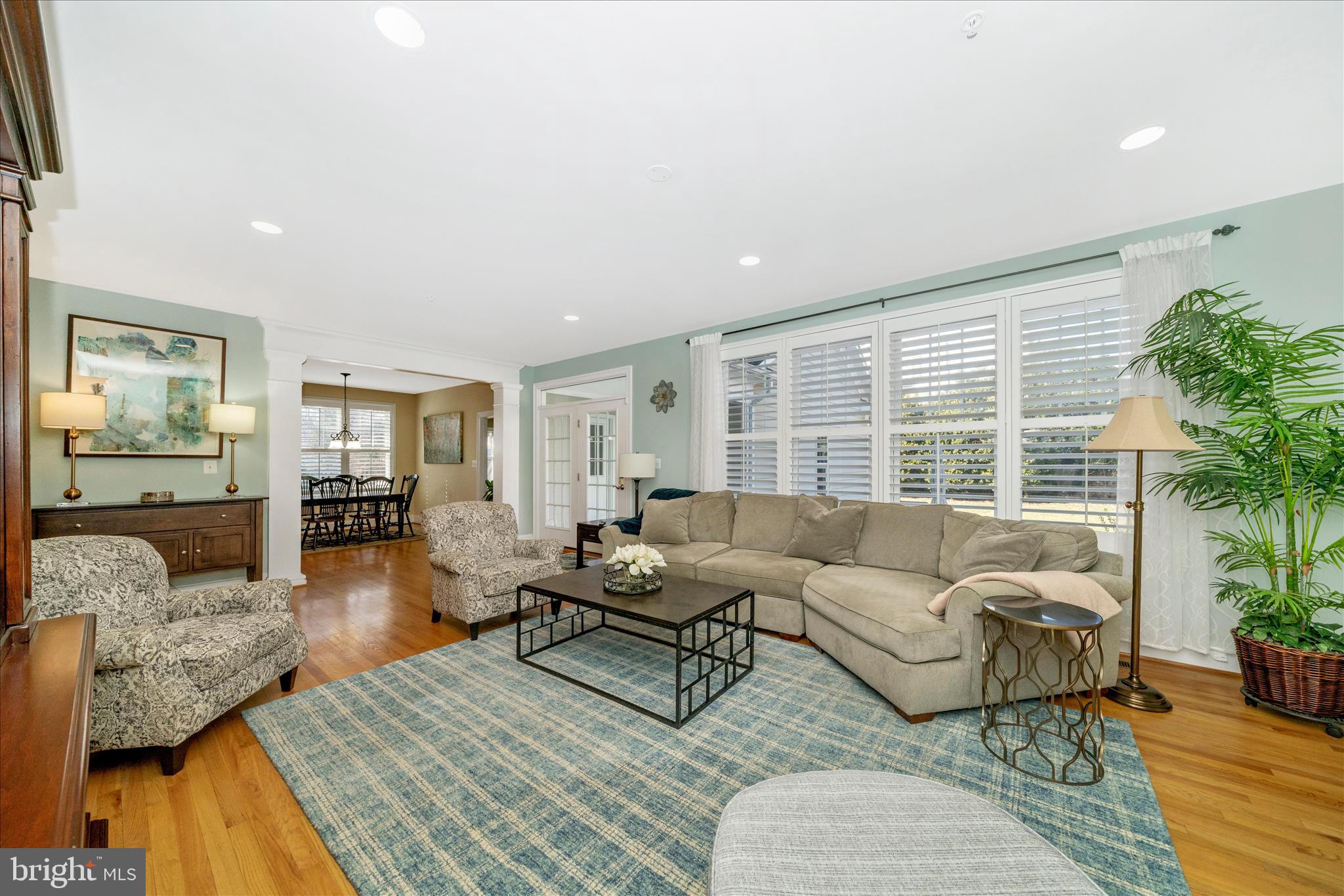 LONE OAK - Residential