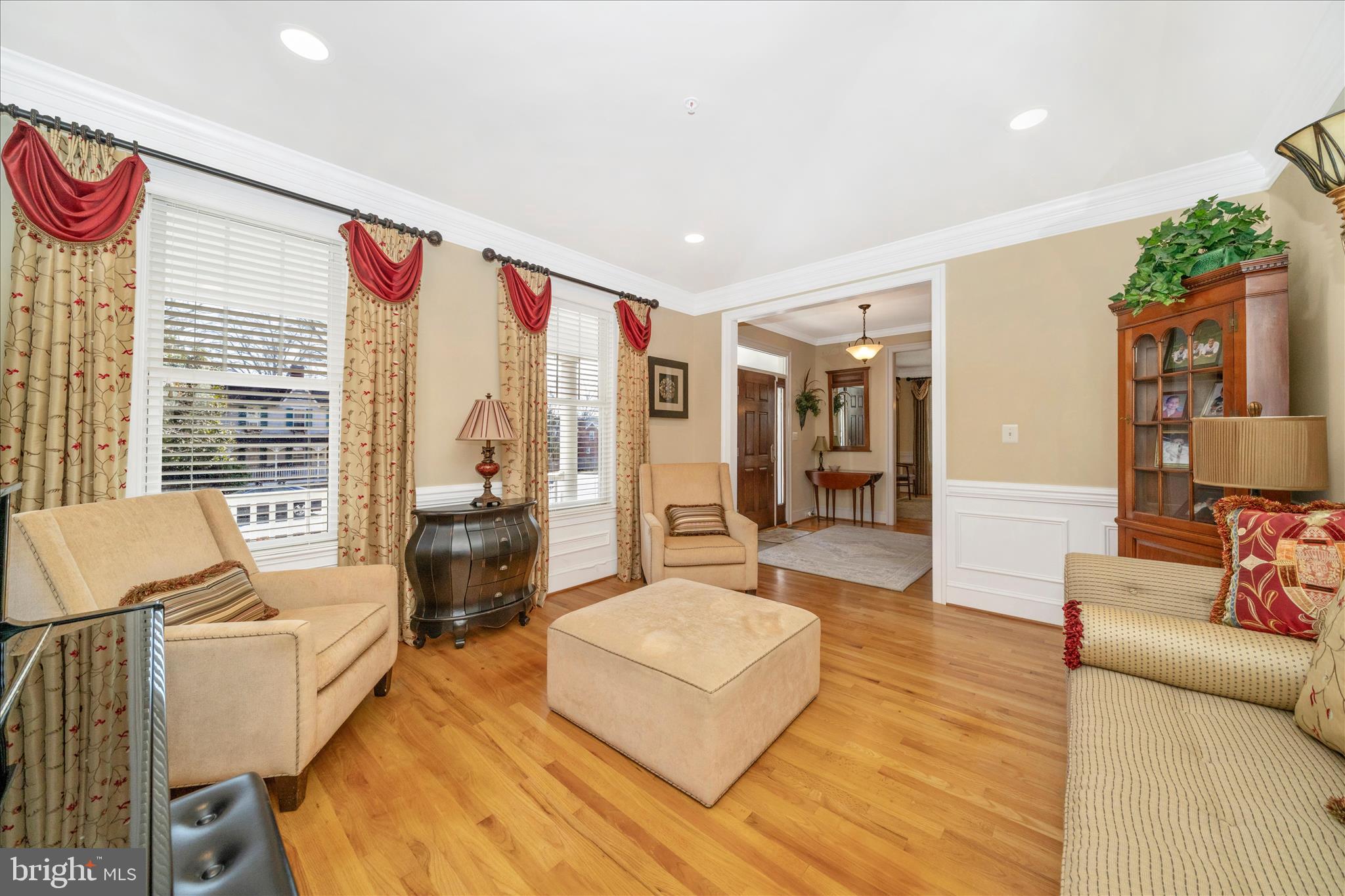 LONE OAK - Residential