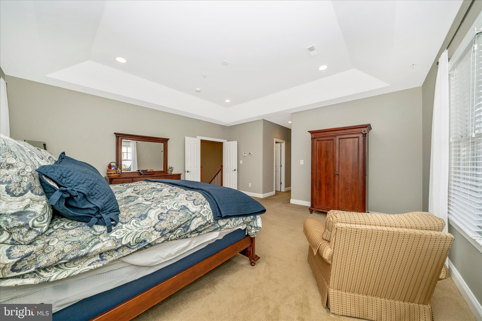 LONE OAK - Residential