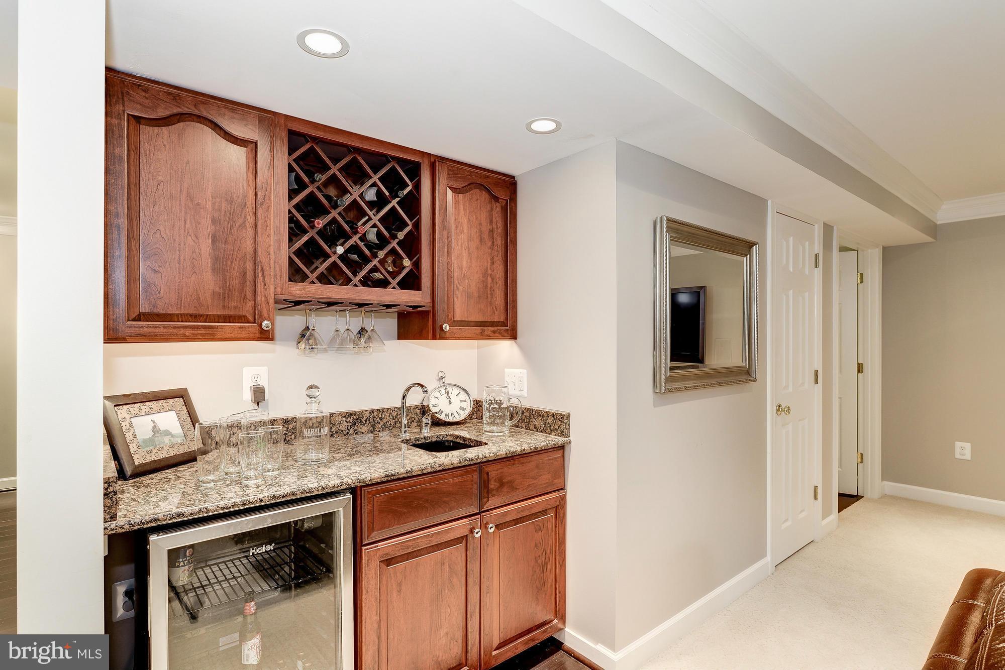 POTOMAC GLEN - Residential