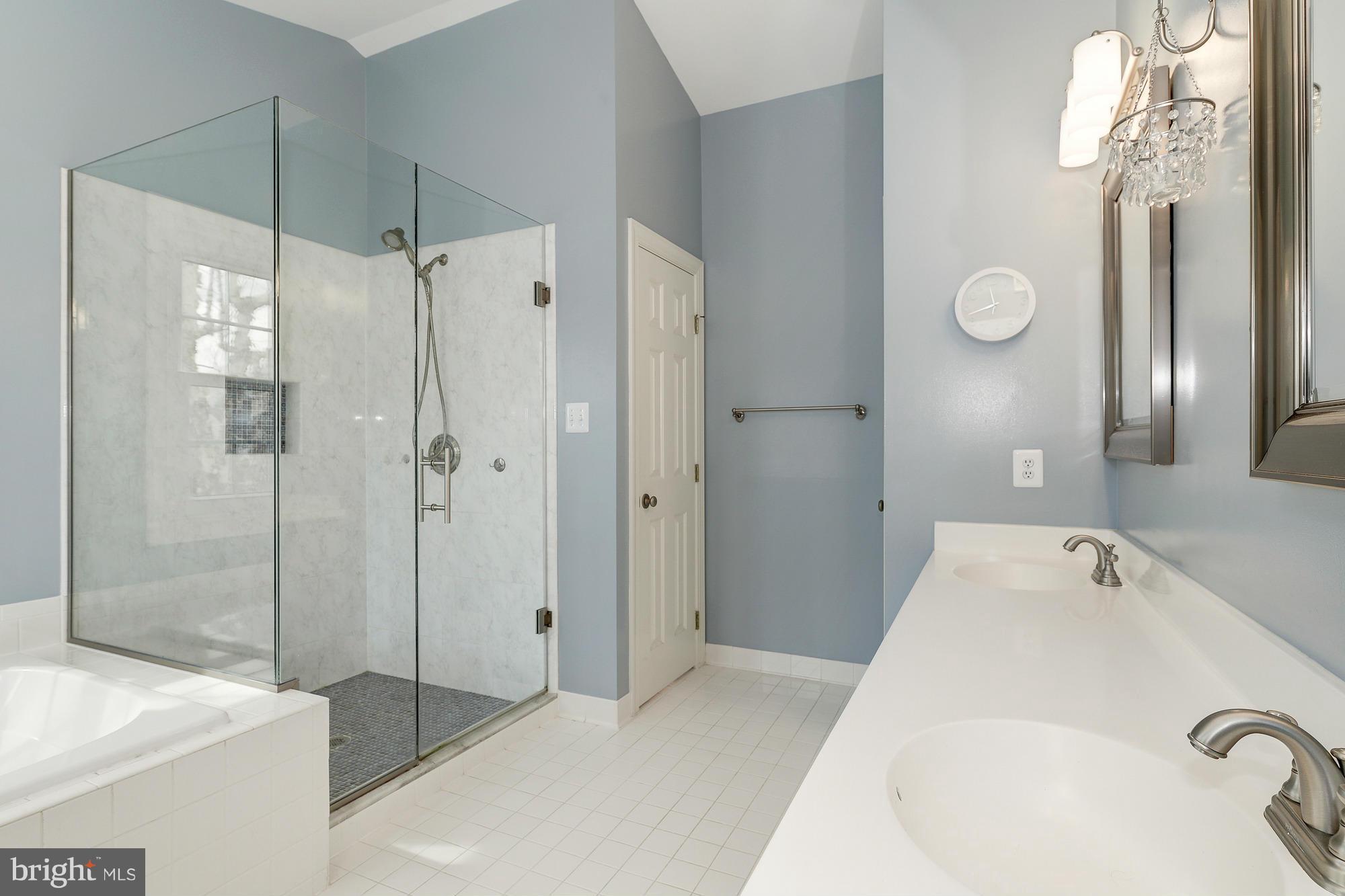 POTOMAC GLEN - Residential