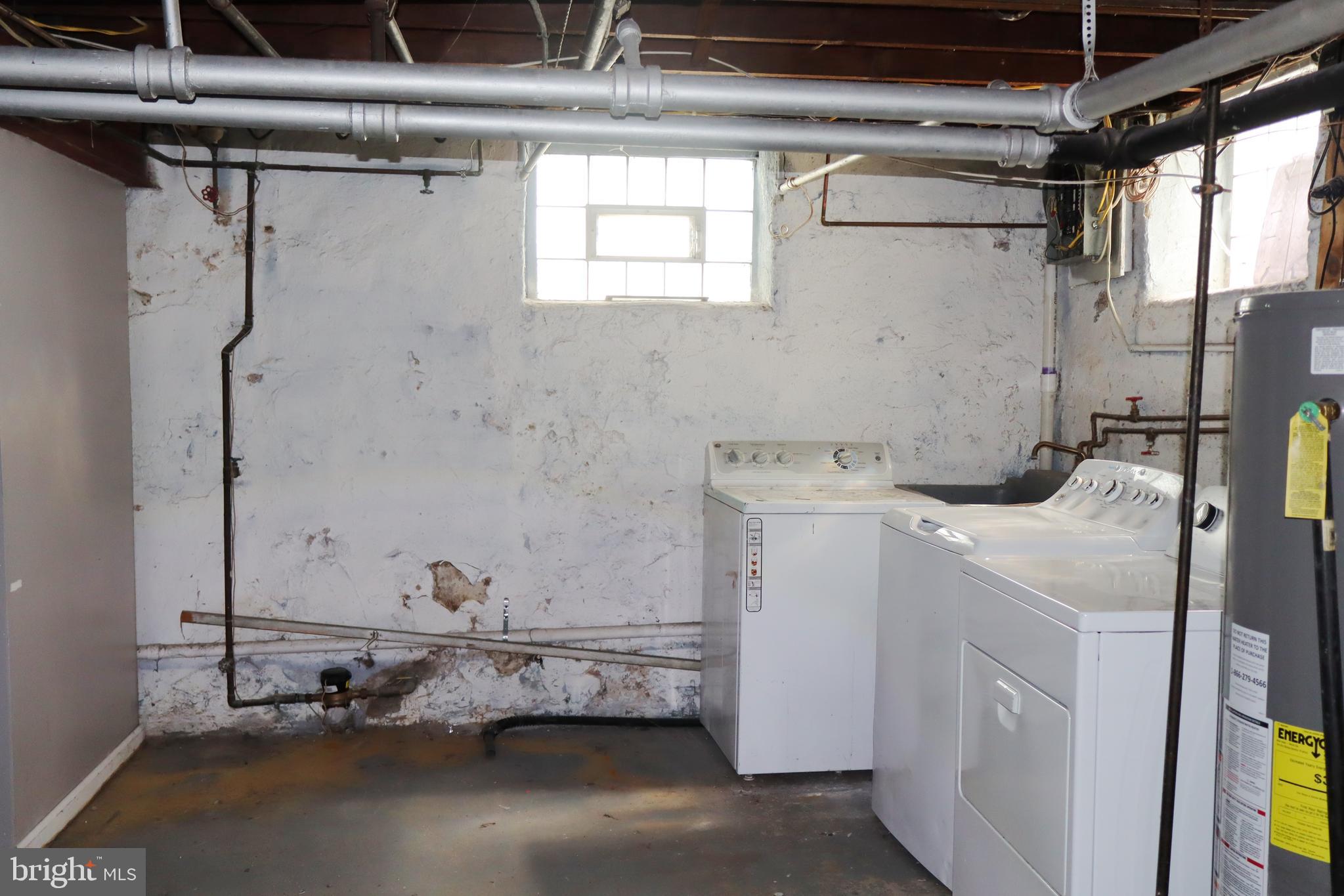 ELKINS PARK - Residential