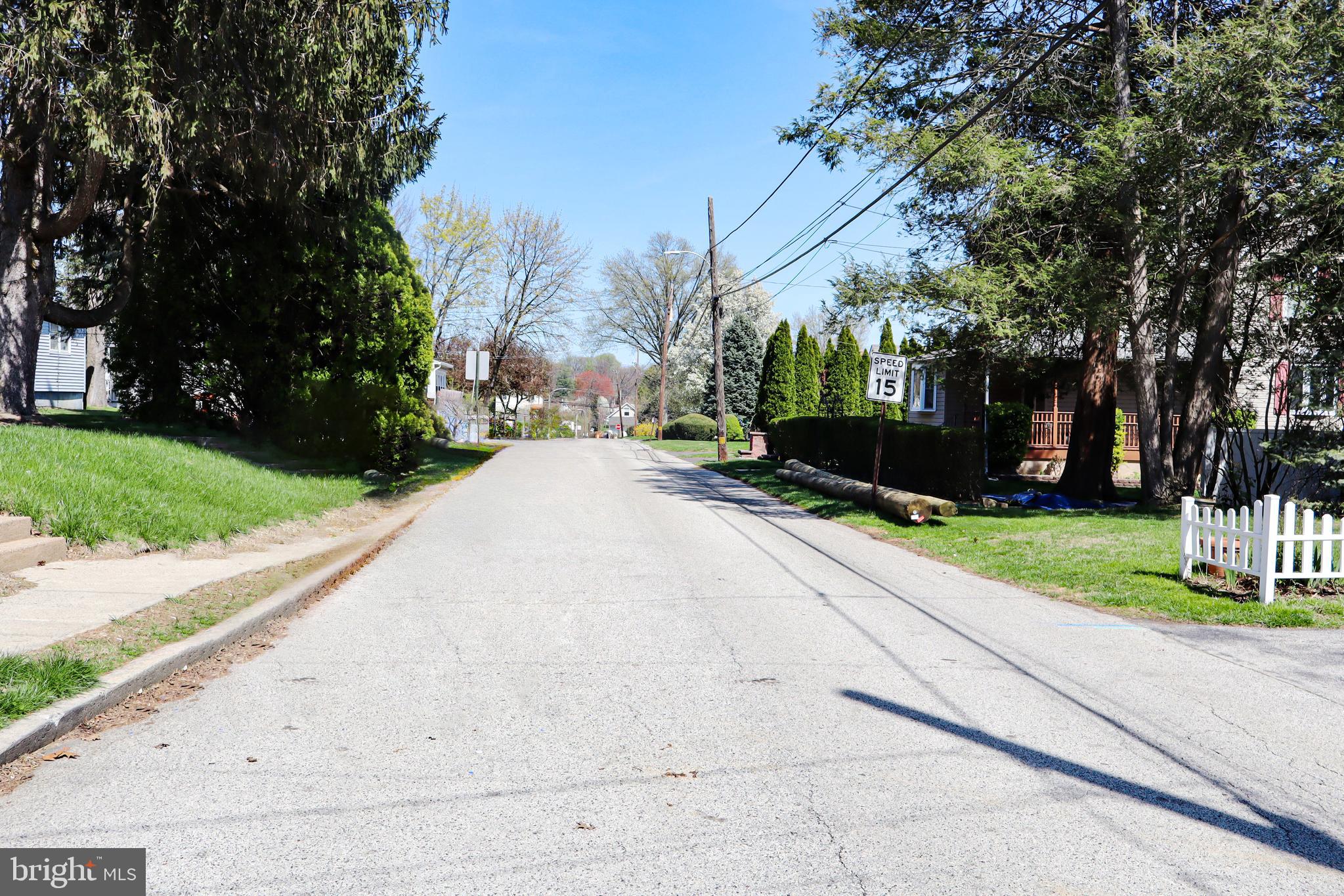 ELKINS PARK - Residential