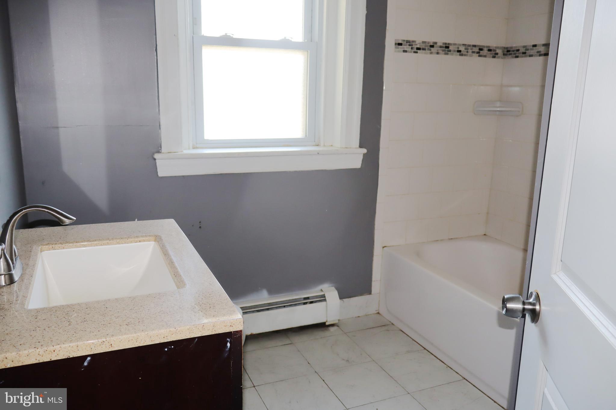 ELKINS PARK - Residential