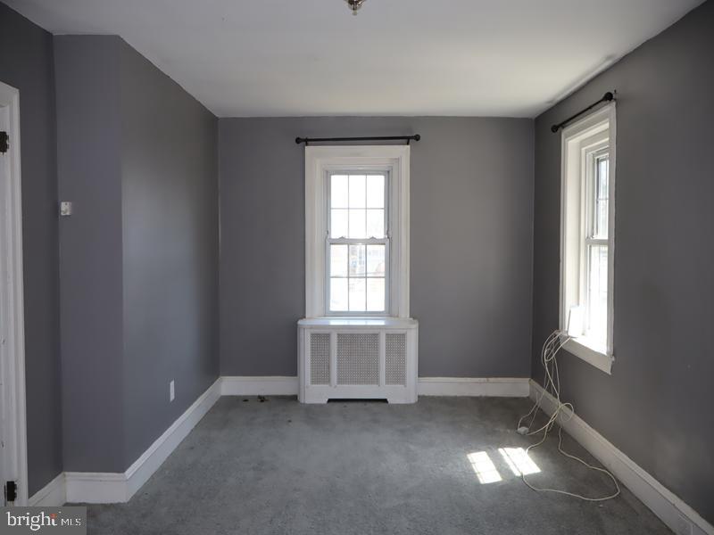 ELKINS PARK - Residential