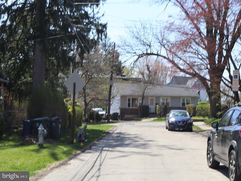 ELKINS PARK - Residential