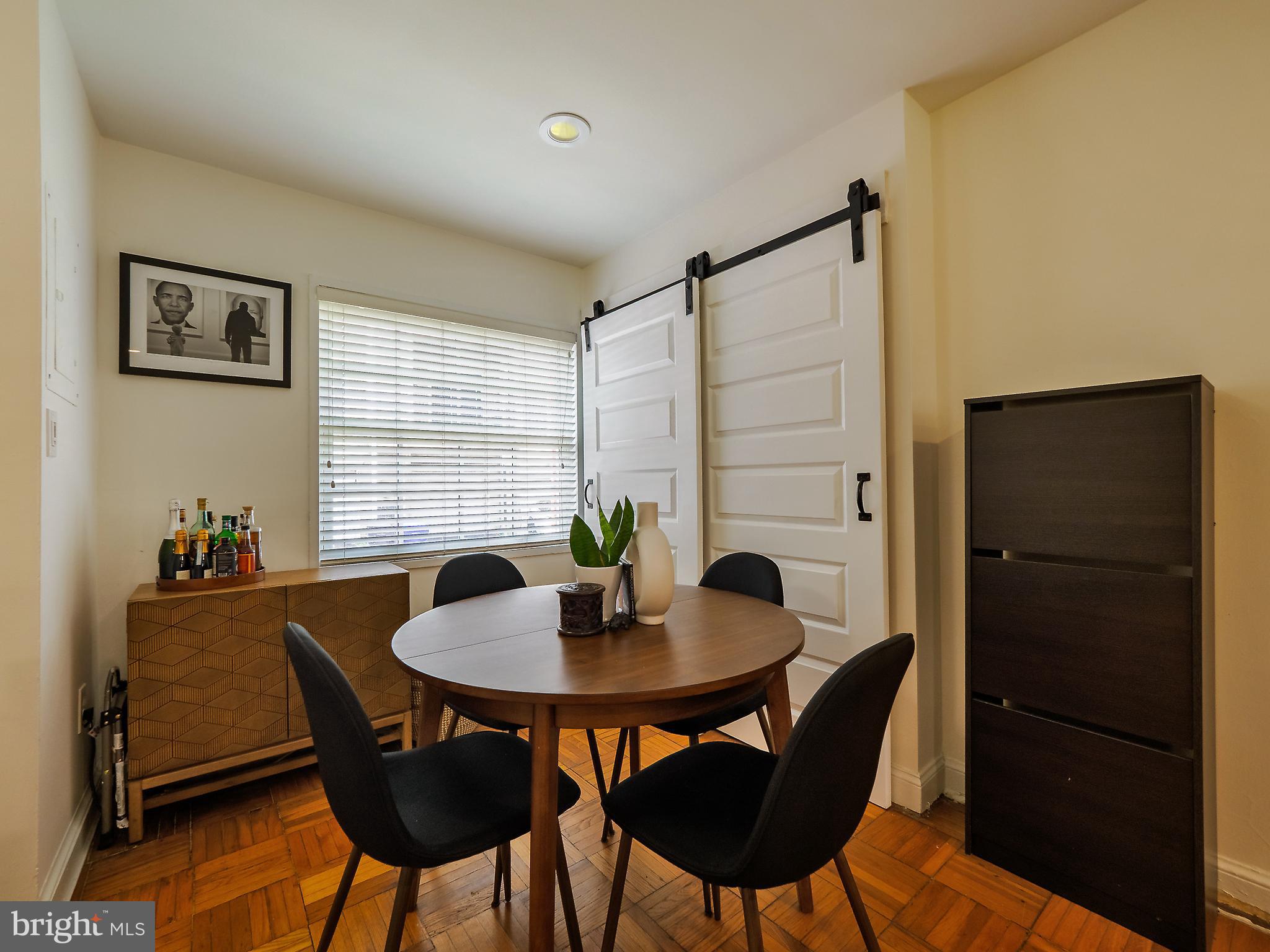 POTOWMACK CROSSING - Residential