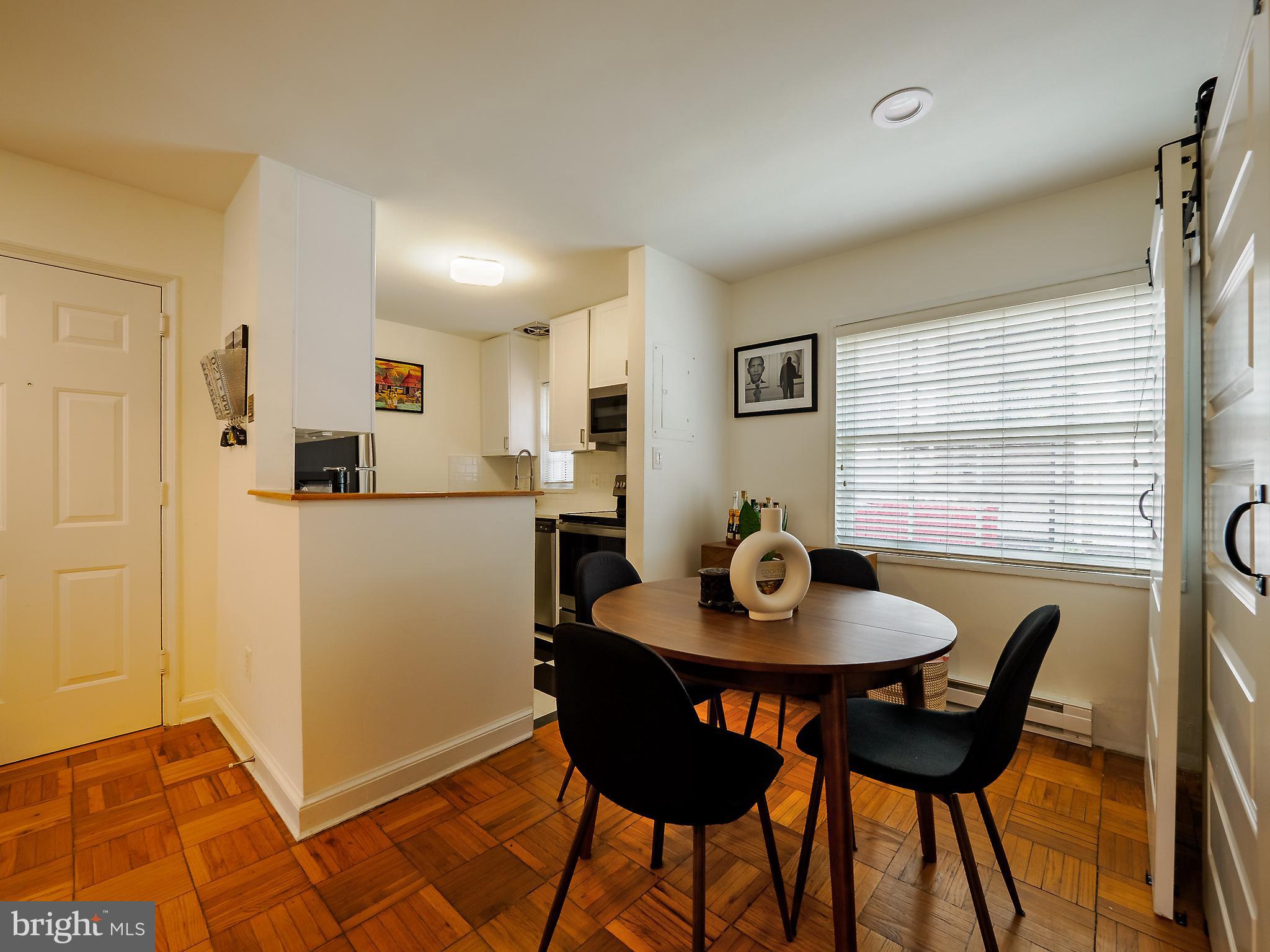 POTOWMACK CROSSING - Residential