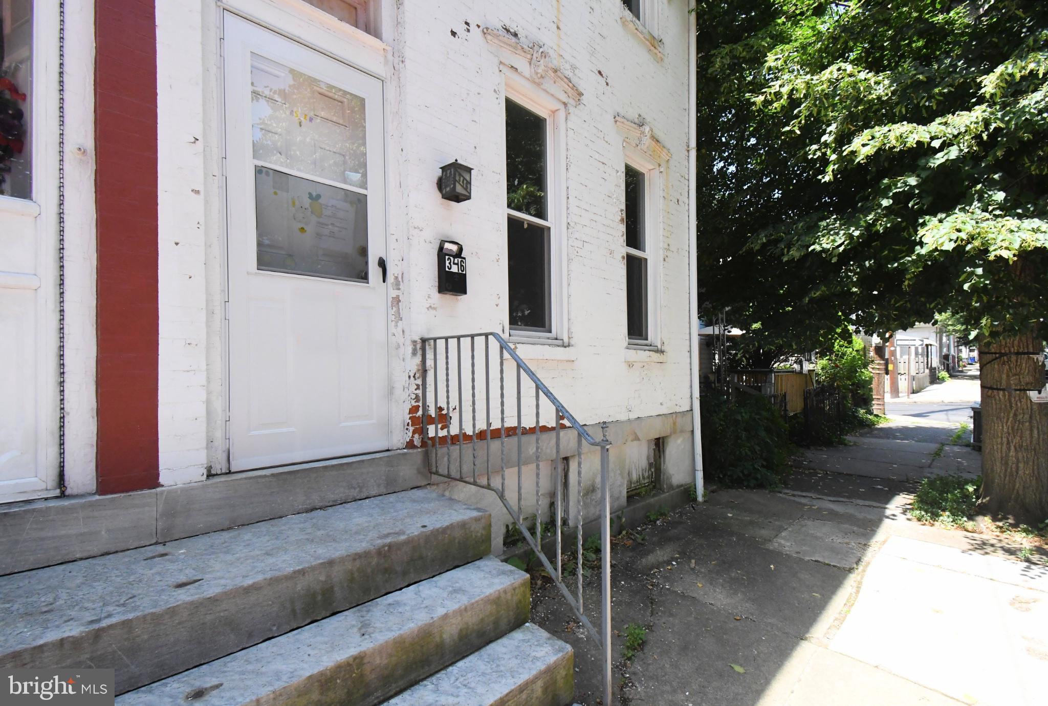 346 W WALNUT STREET