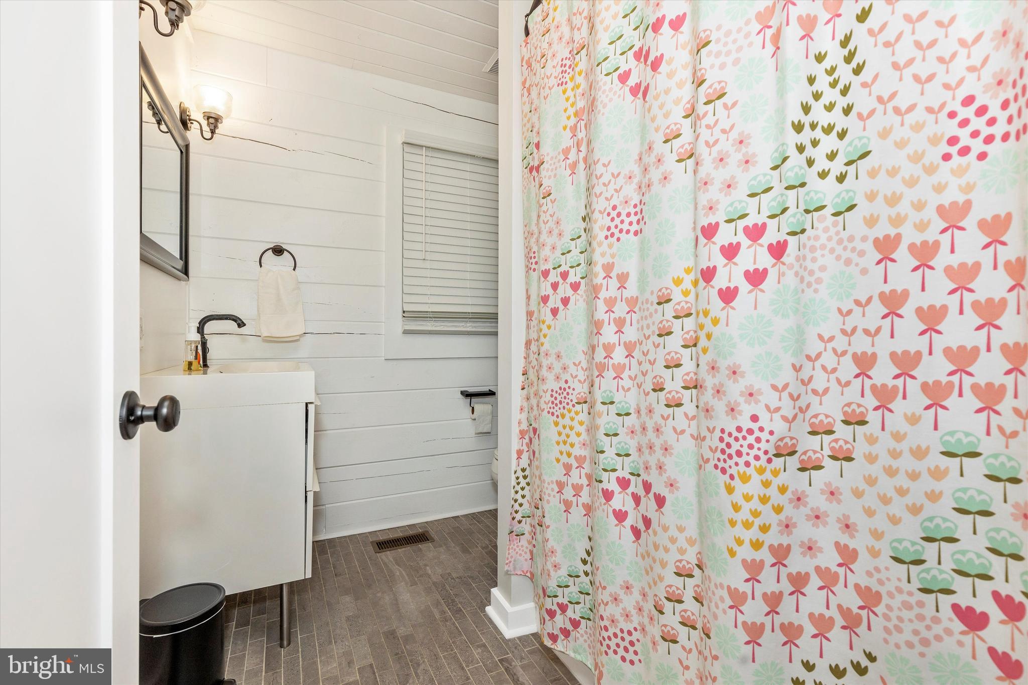 POTOMAC VALLEY FARMS - Residential