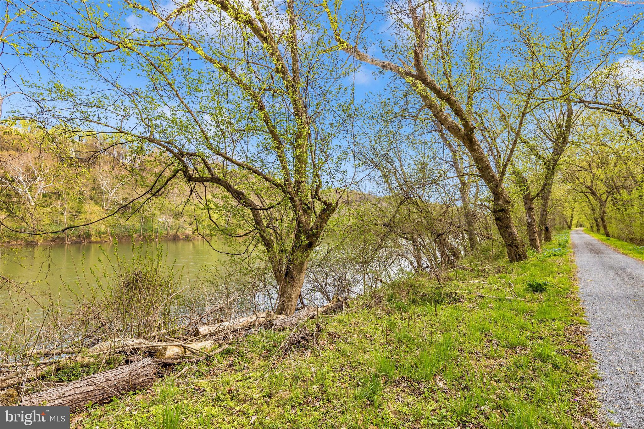 POTOMAC VALLEY FARMS - Residential