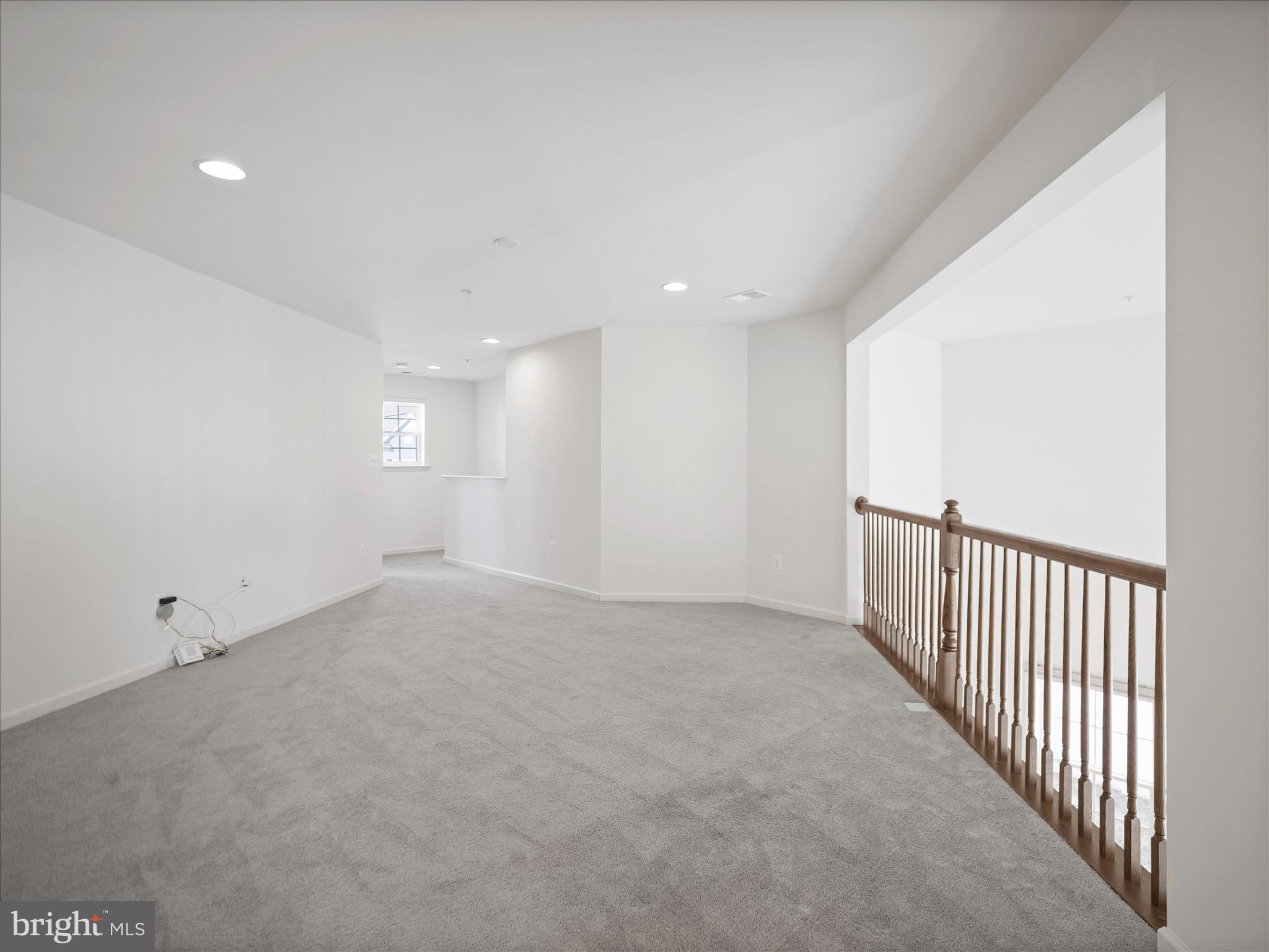 VILLAS AT GATEWAY - Residential