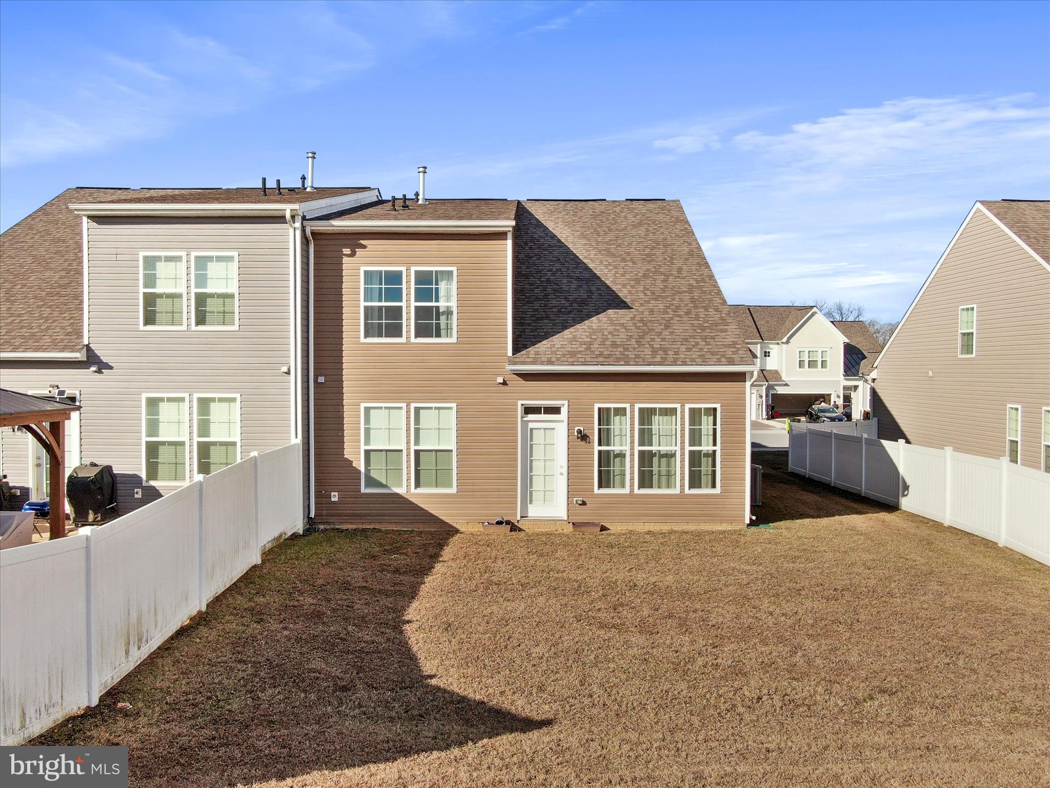 VILLAS AT GATEWAY - Residential