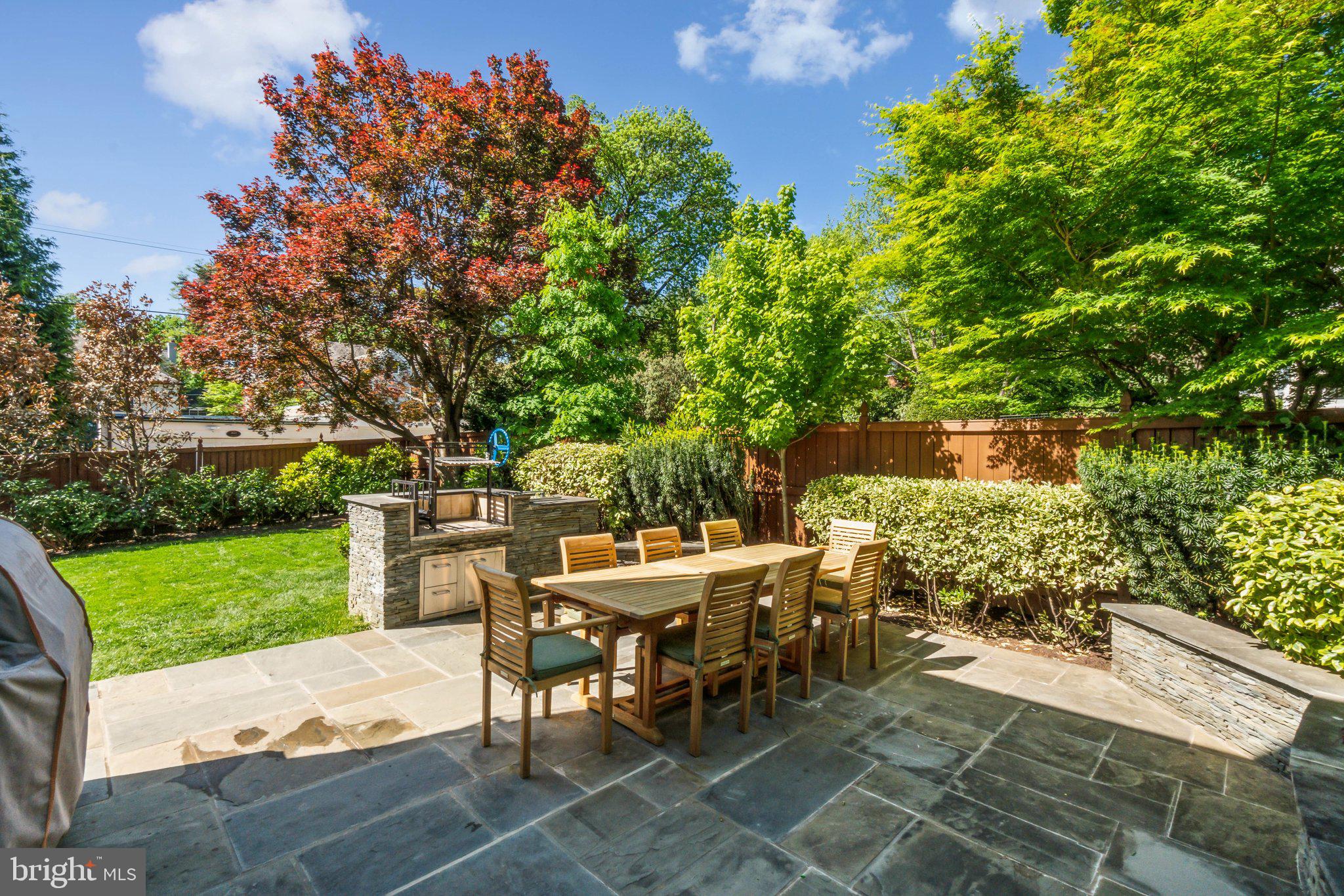 WAKEFIELD - Residential