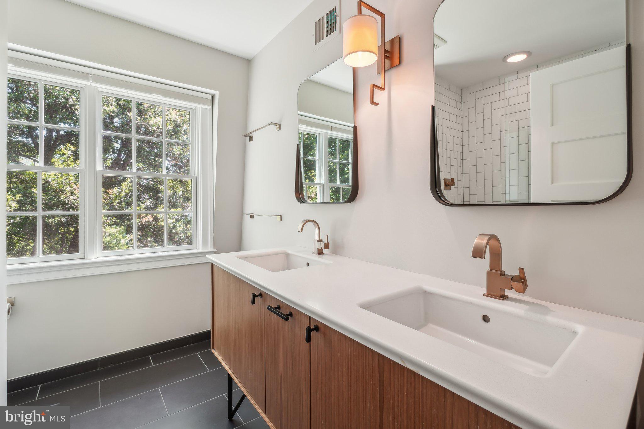 WAKEFIELD - Residential