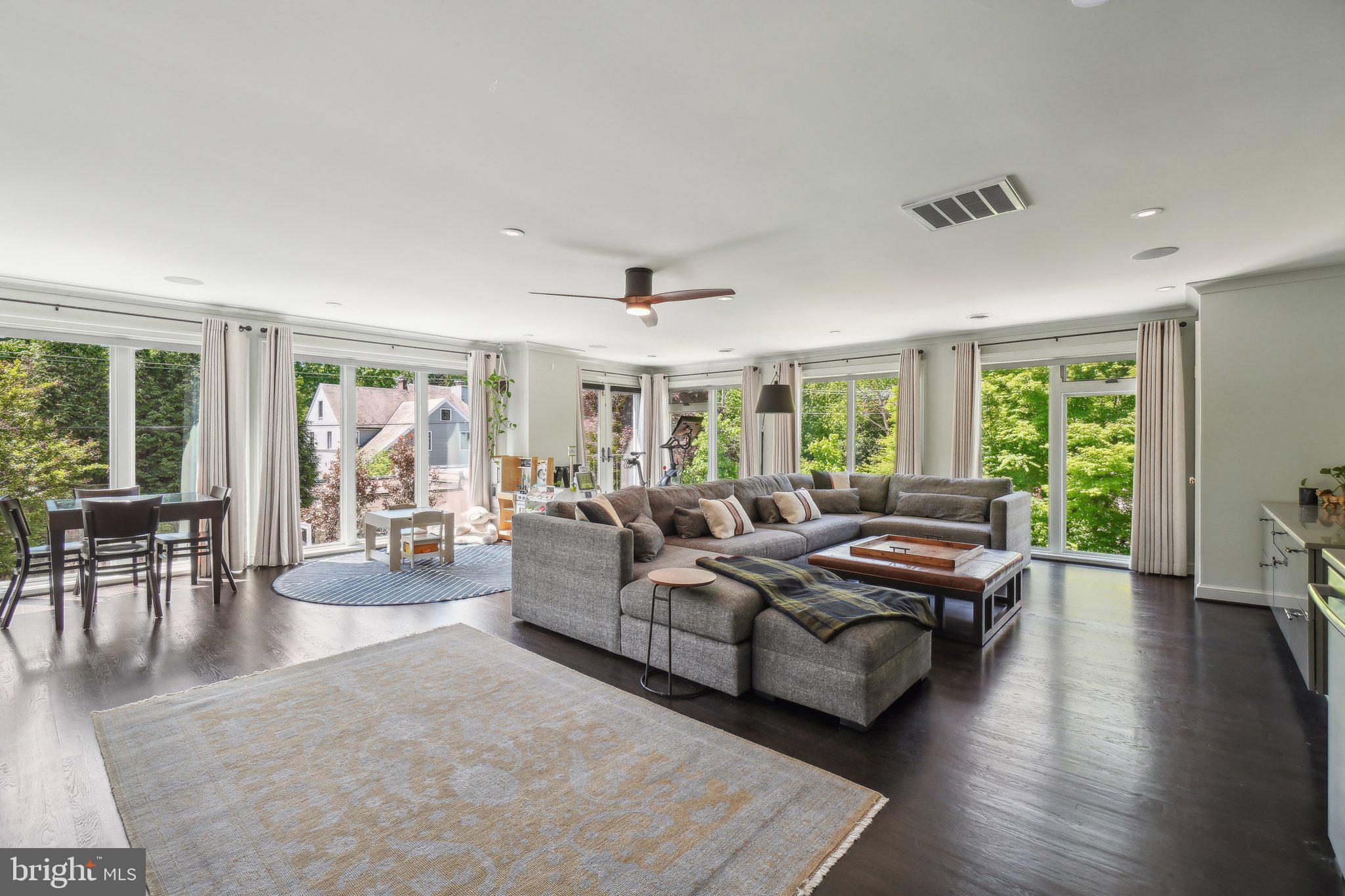 WAKEFIELD - Residential