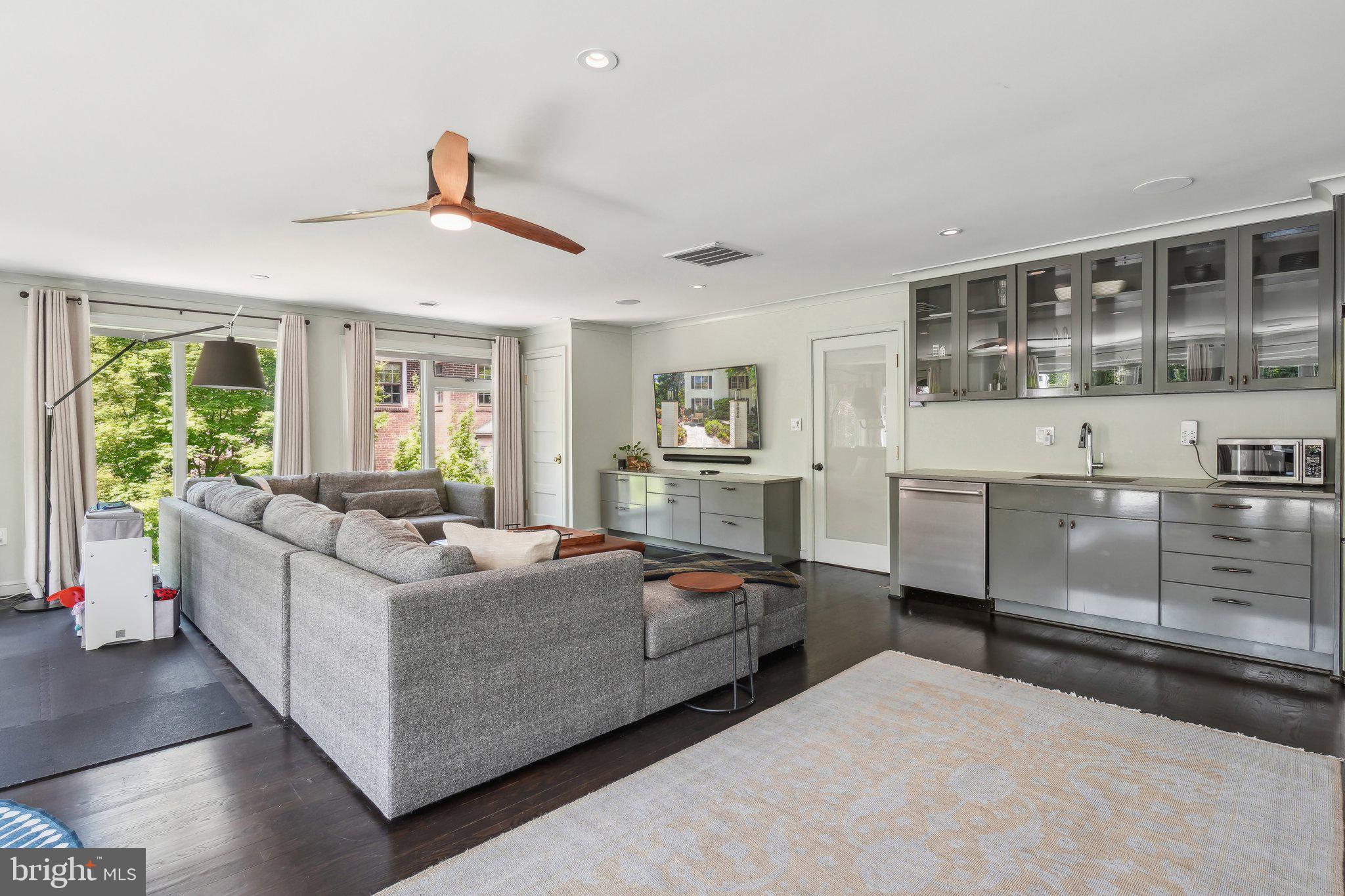 WAKEFIELD - Residential