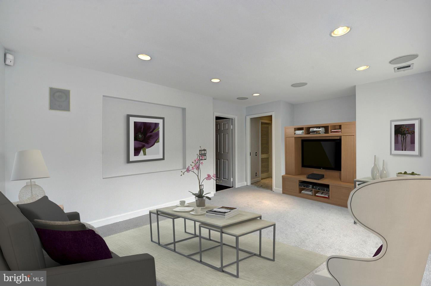 ARLINGTON RIDGE - Residential