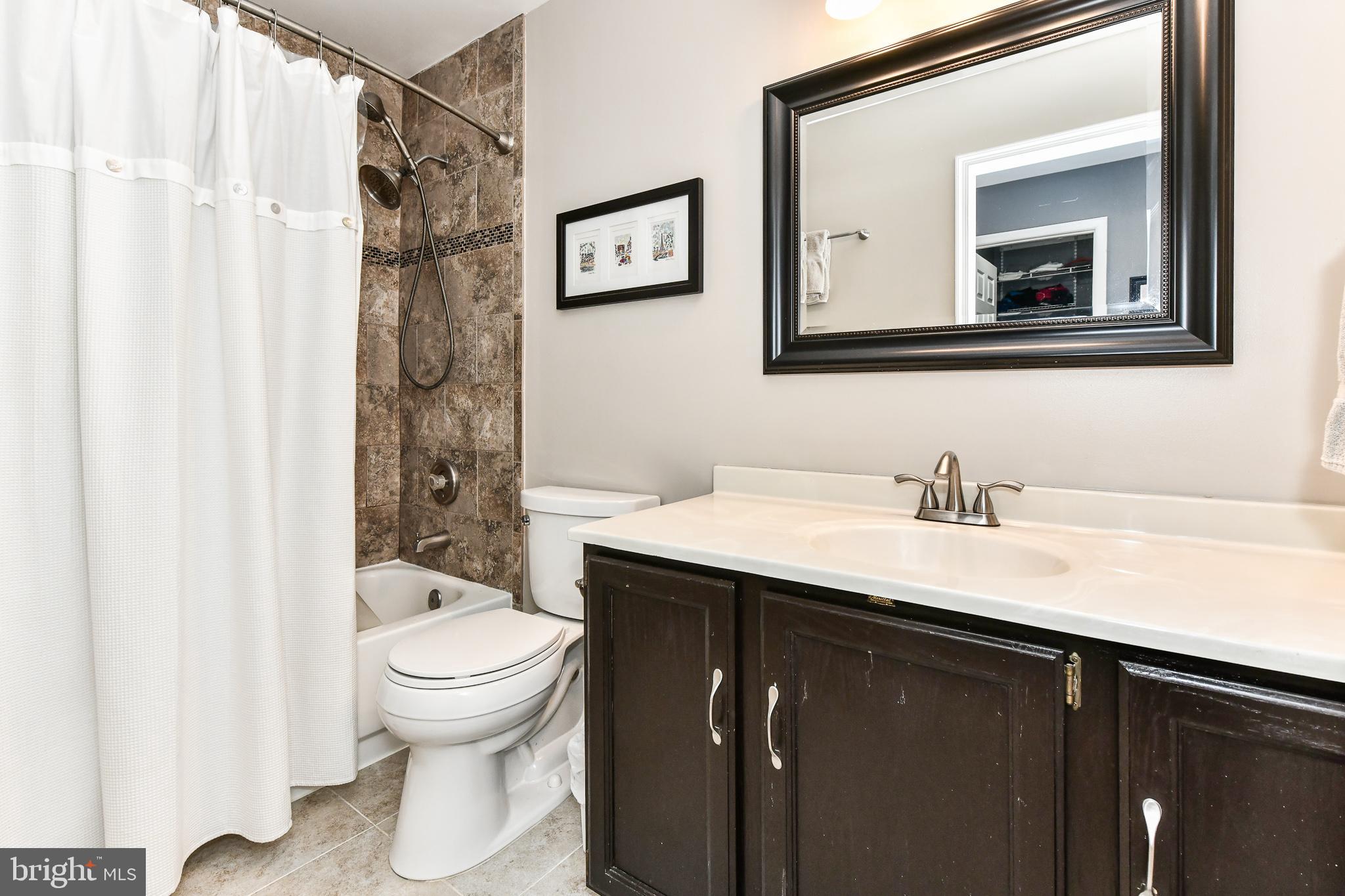 KINGSTREAM - Residential Lease