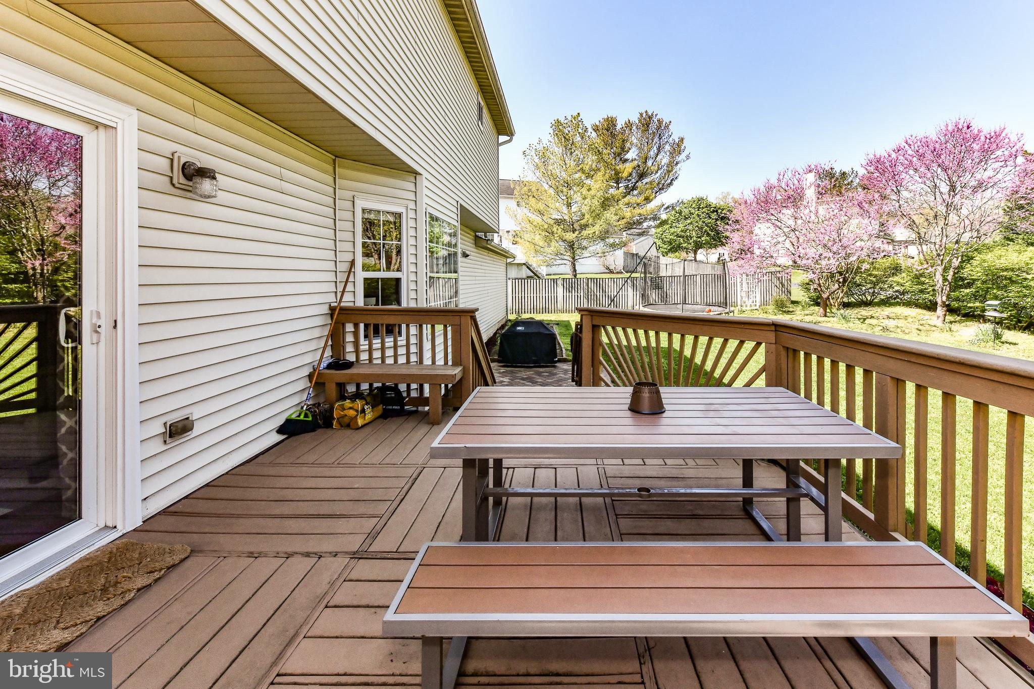 KINGSTREAM - Residential Lease