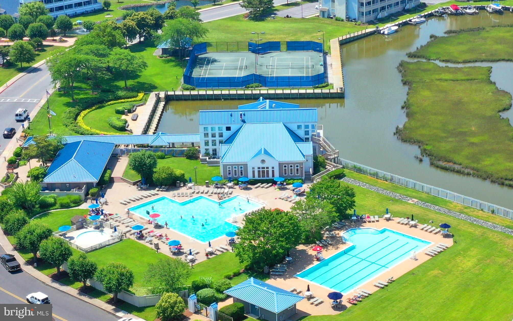 HERON HARBOUR - Residential